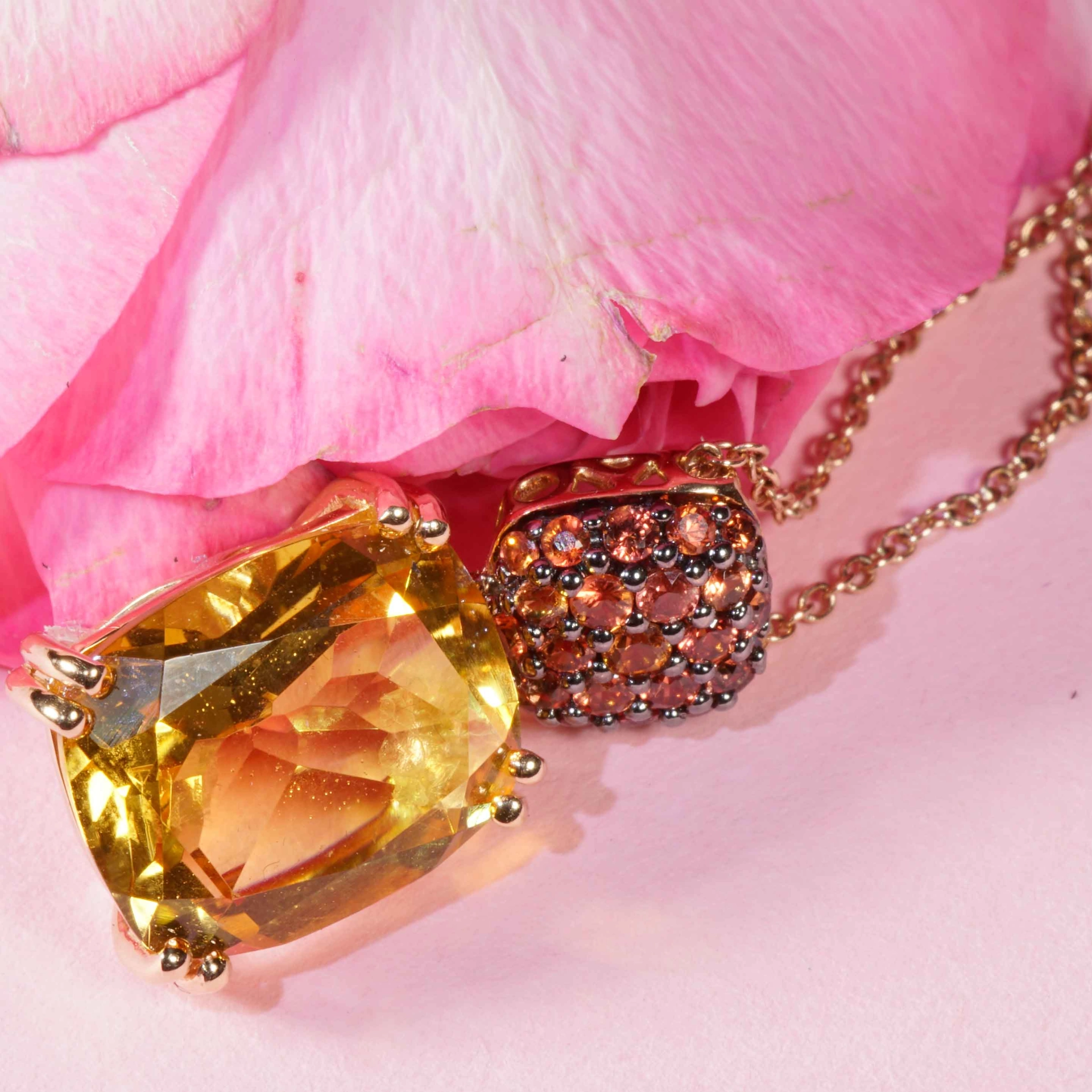 Yellow Citrin and orange Saphire Rosegold Necklace....stunning Kombination 