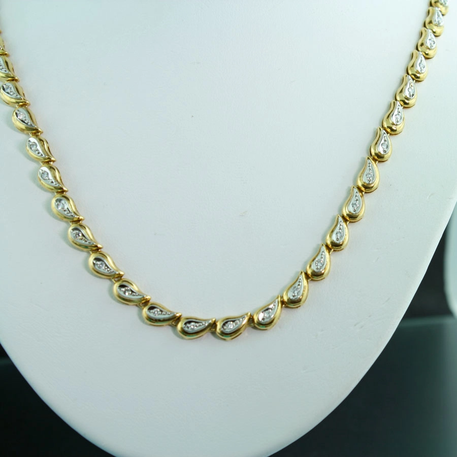 Tropfenspiel-Collier mit Brillanten, 750er-Gelbgold/Platin-1 ct