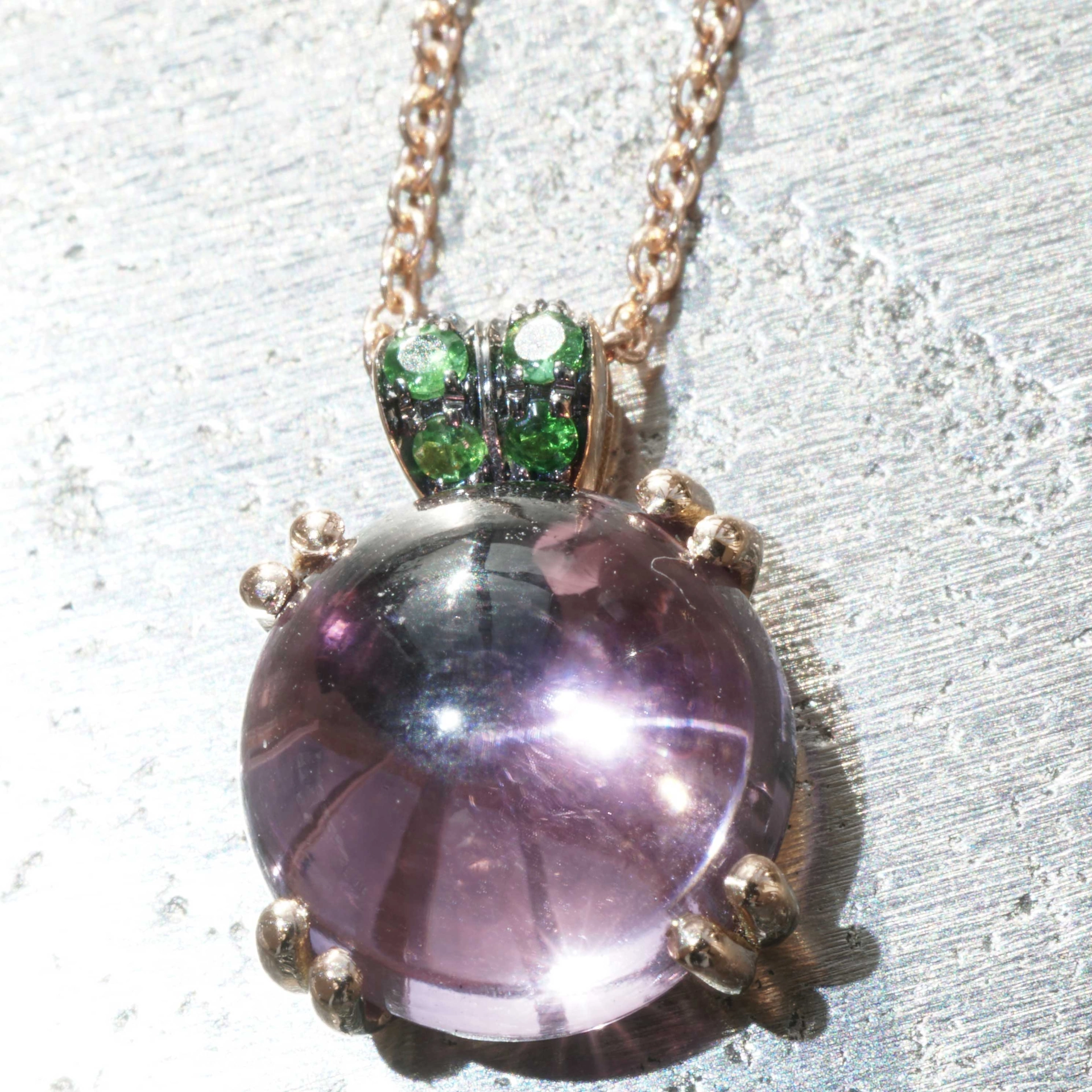 Amethyst Tsavorith Necklace 18 kt Rose Gold.sweet Bubbles..round Gemstone