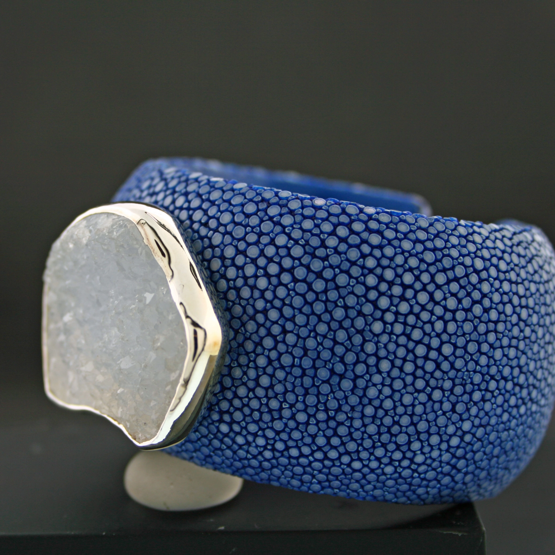 Rochenleder-Armreif,Bergkristall,925/-Silber