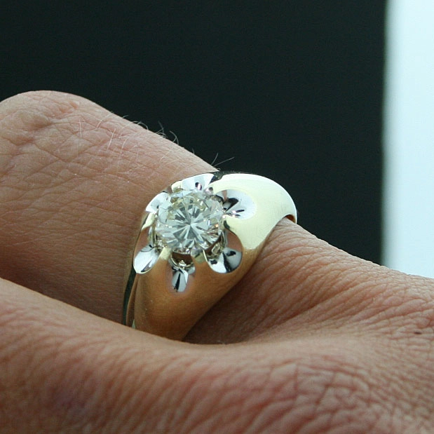 Brillant-Ring, 585er-Gold, 0.90 ct, Cape / LUPENREIN