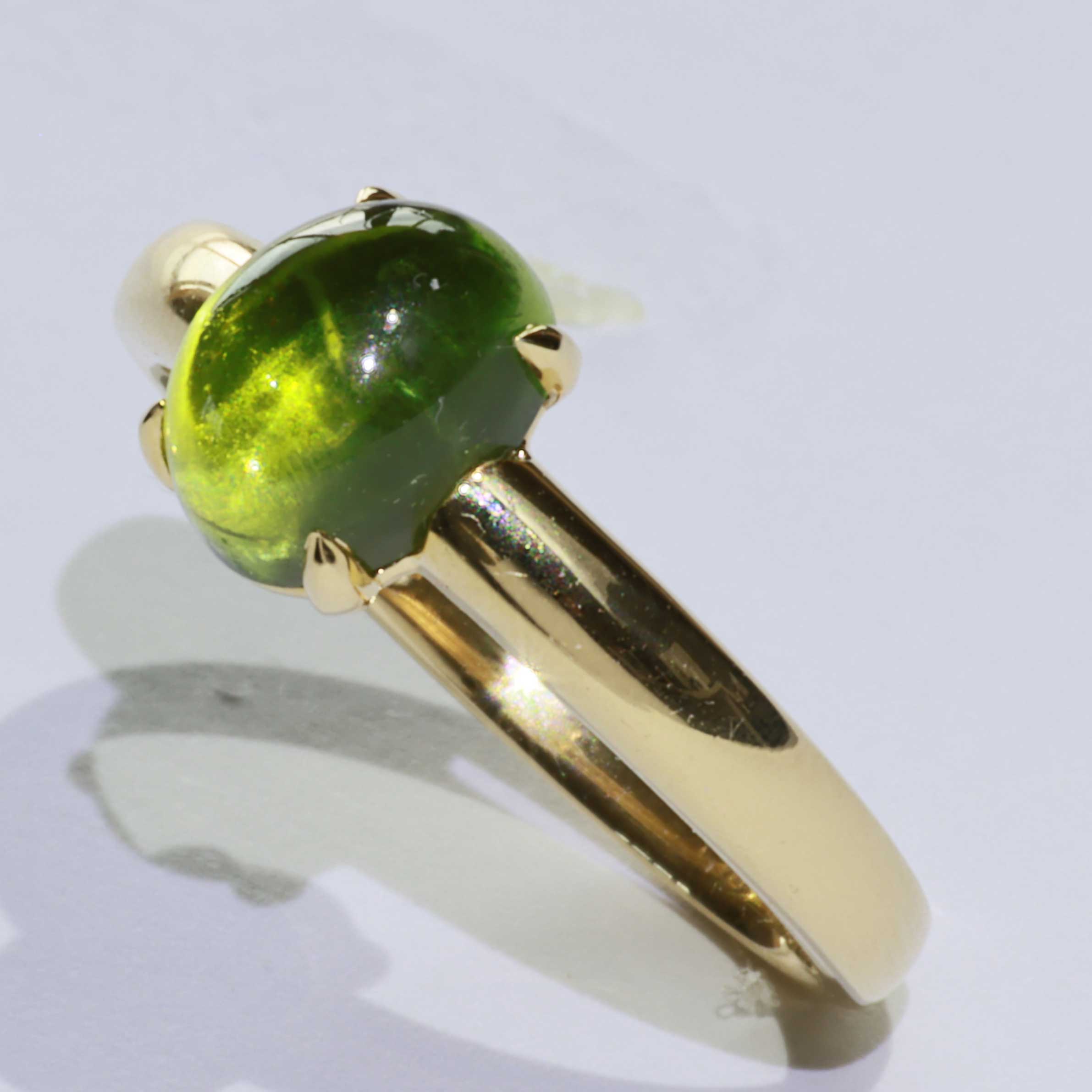 Tourmaline Ring 750 Yellow Gold green.... sweet Temptation... made in Italy... High-Quality