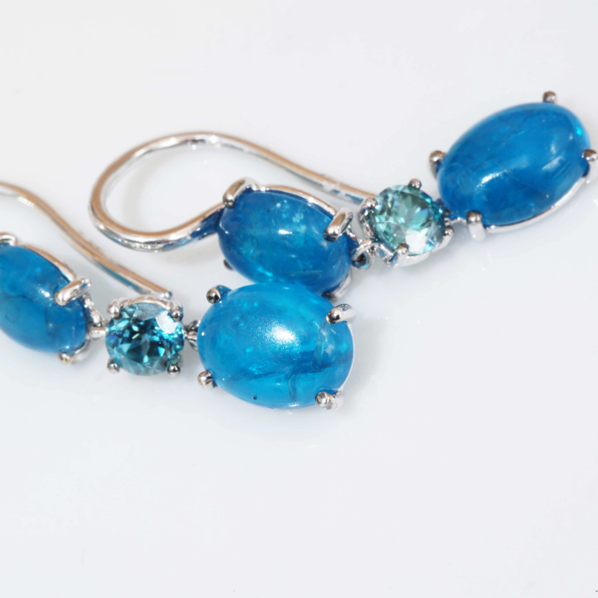 Earrings NEON Colors Apatite and blue Zircon 18 kt White Gold....great Setting made in Italy