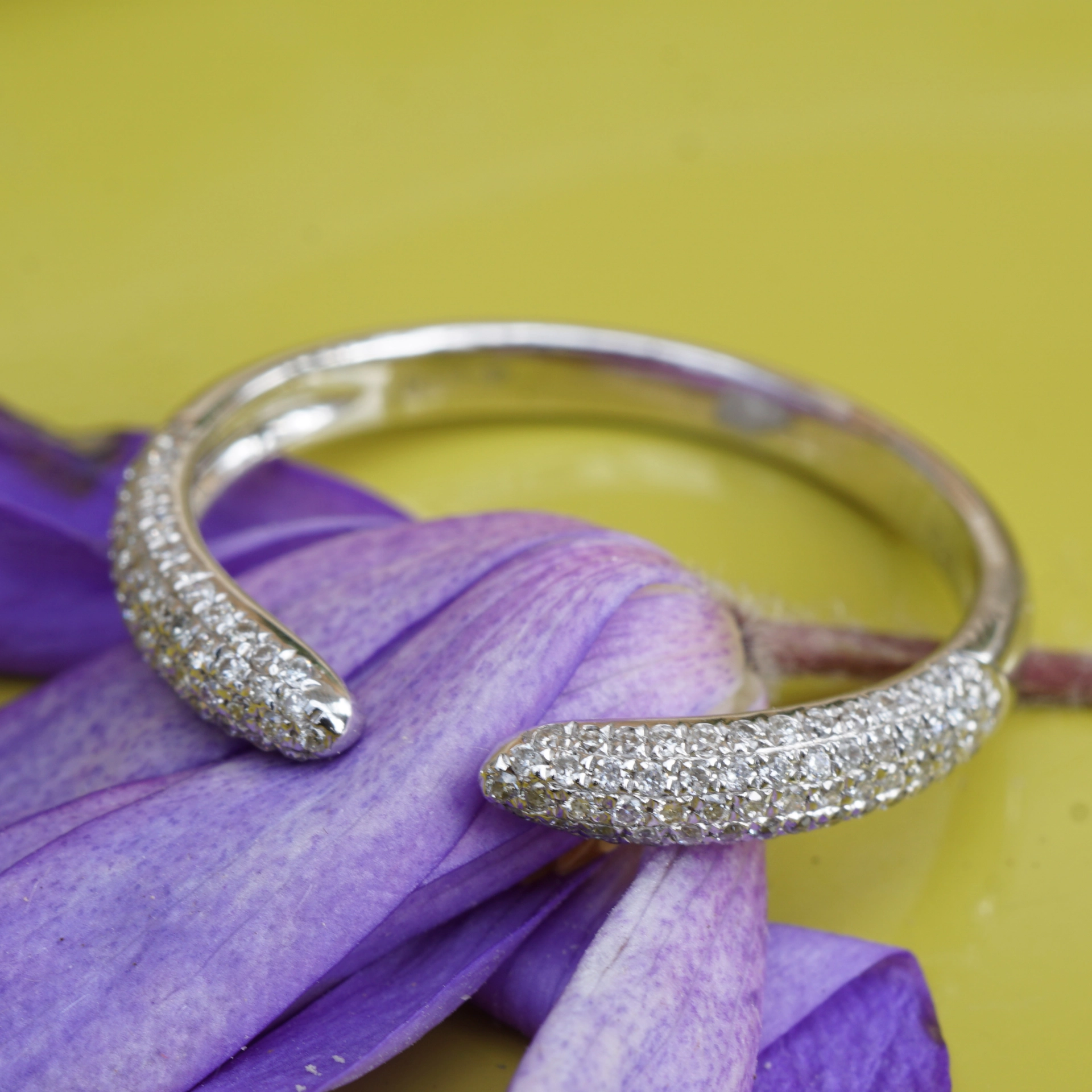 Brilliant Ring 18 kt White Gold 0.25 ct...ideal combining Ring