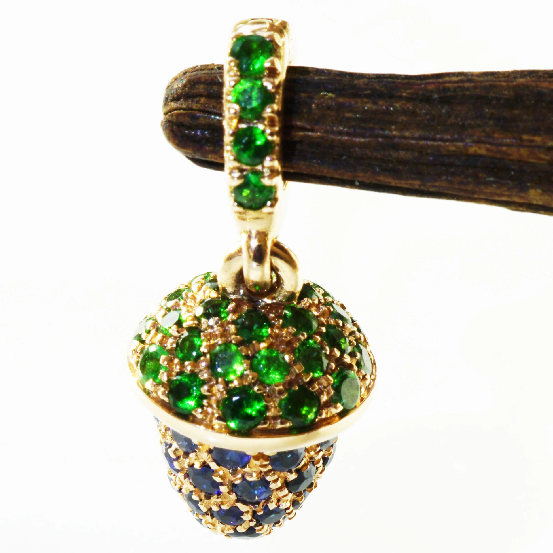 Tsavorithe Saphire Drop Pendant 18 kt Rosegold.......sooo cute