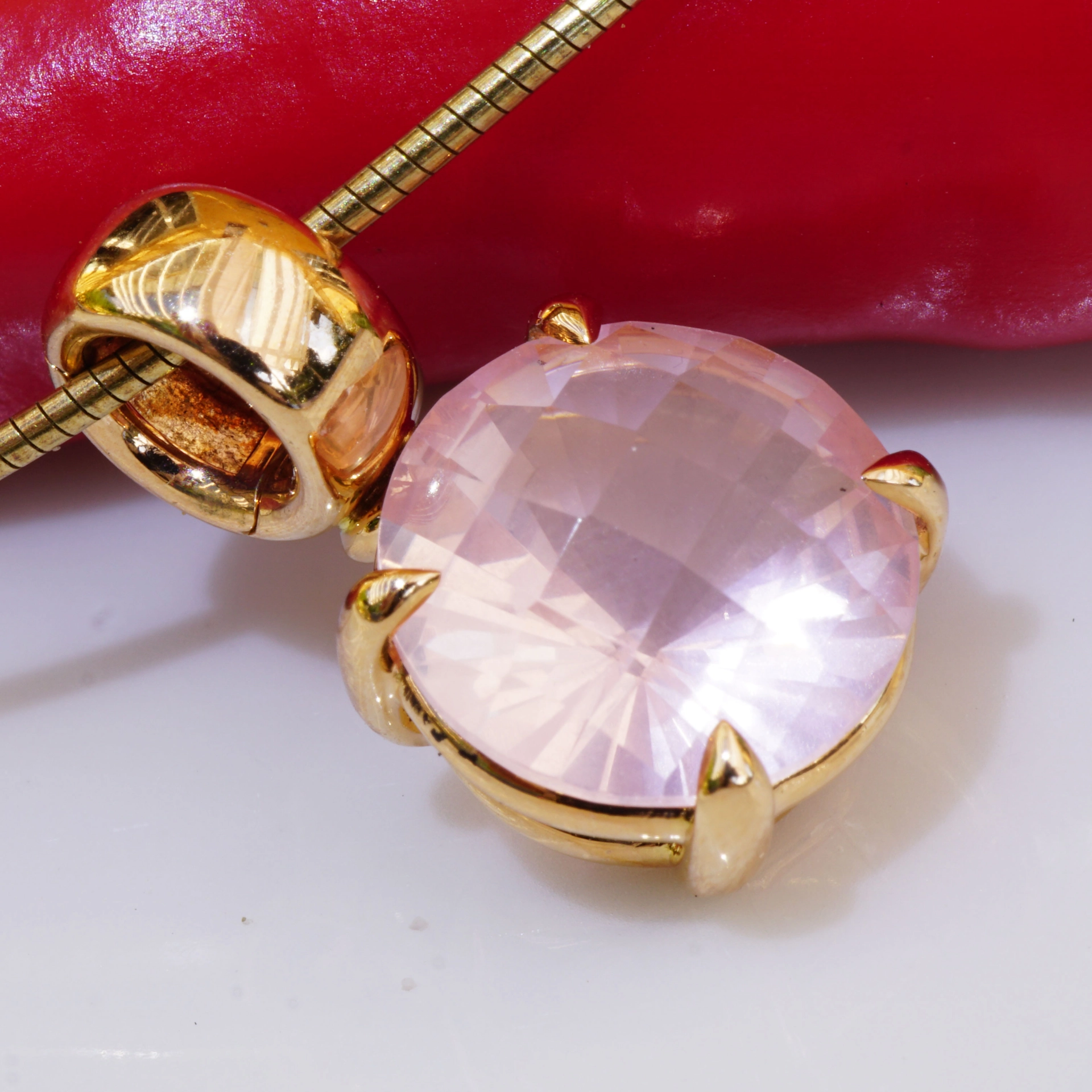Rosequarz 18 kt Solid handcrafted Rosequartz Pendant made in Italy