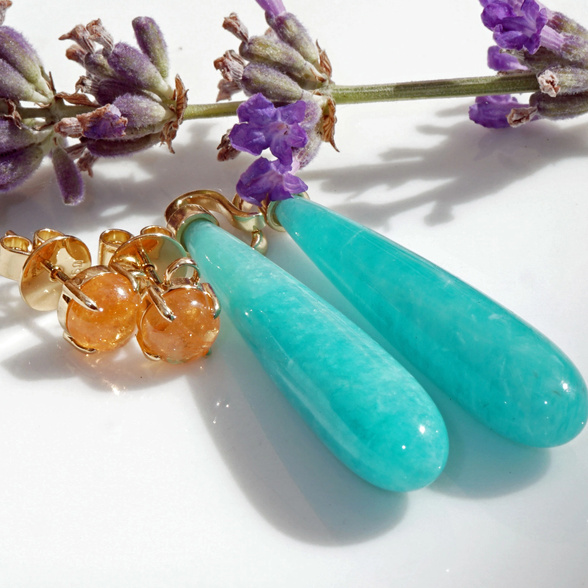 Mandarin Garnet Amazonite Earrings 18 kt Yellowgold...such a Fun 