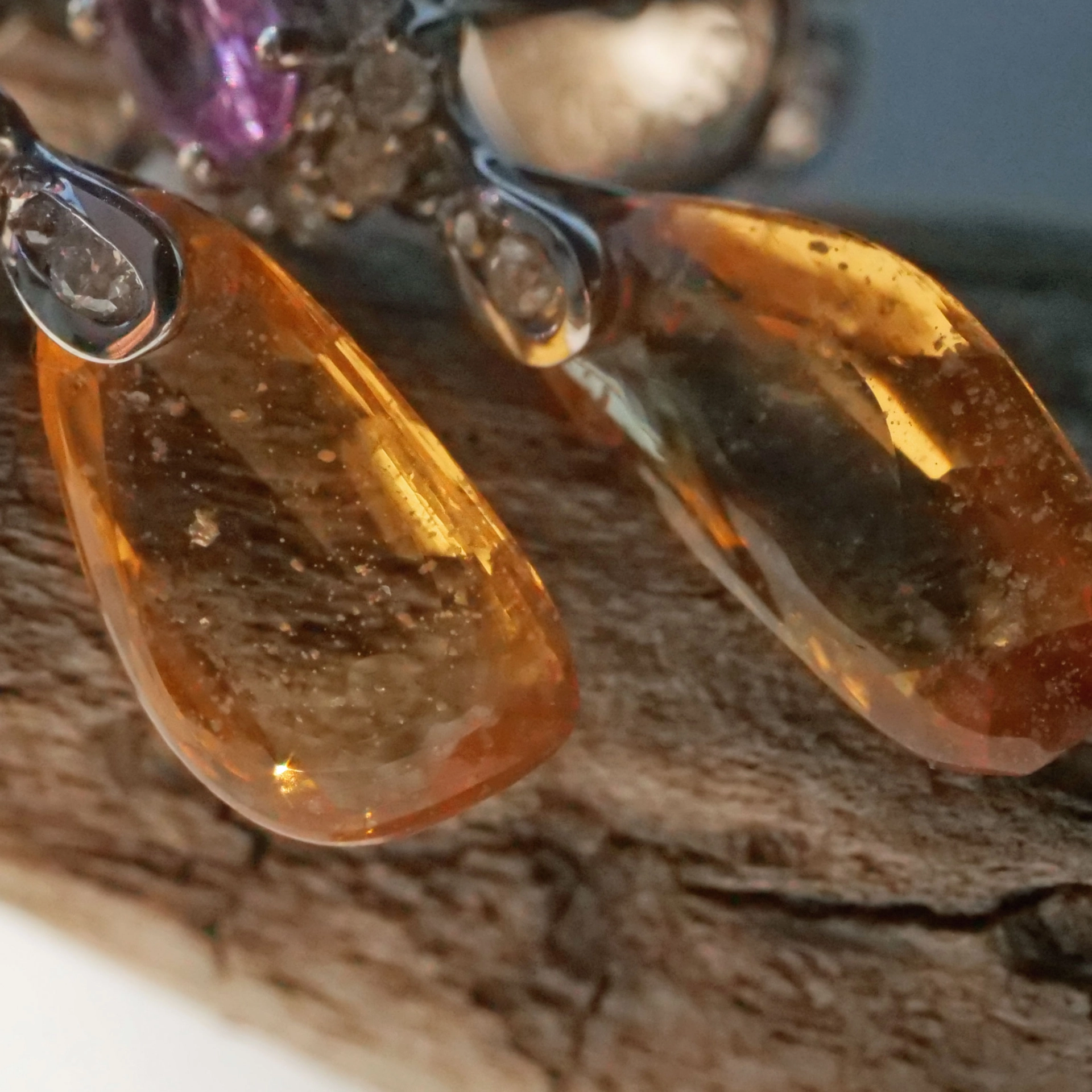 Pink and Yellow Sugarloaf Saphire with Diamond Earrings 18 kt Yellow Gold