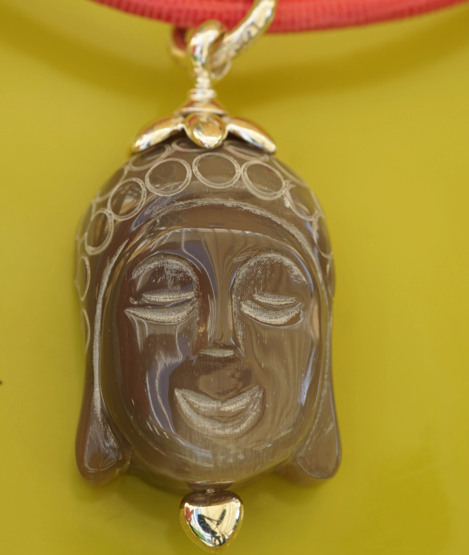 Chilango Anhänger Buddha Horn 925er Silber natur handcarfed 68 x 28 mm