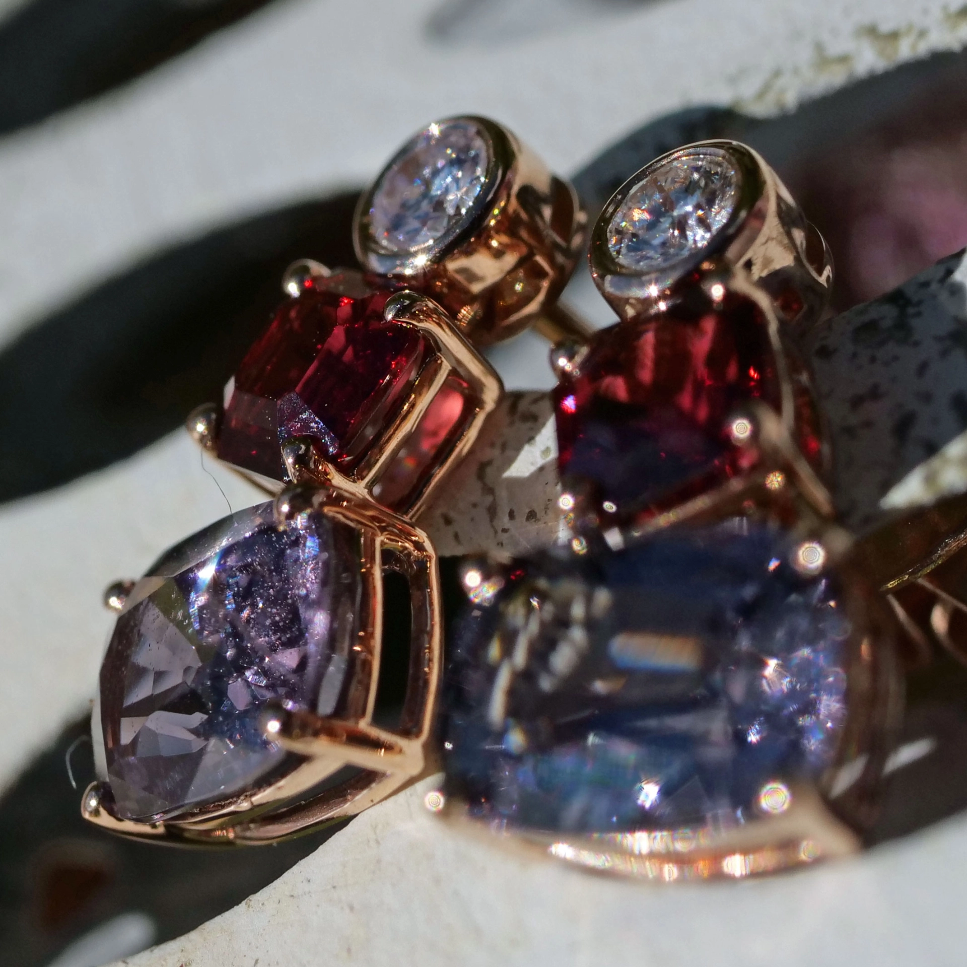 Spinel Diamond Earrings from Burma...Red and Grey-violet 18kt Rosegold