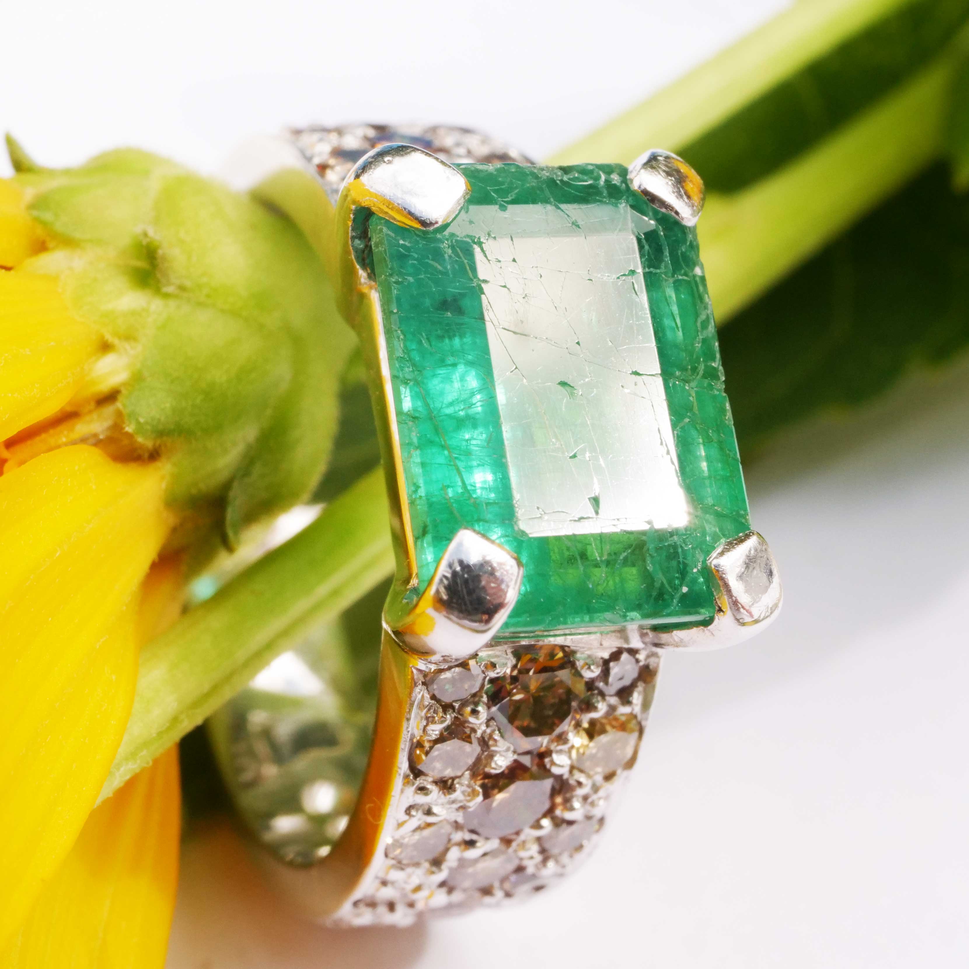 Emerald Brilliant Ring 750 White Gold approx. 2.60 and 0.80 ct 6.3 Grams newly rhodium-plated