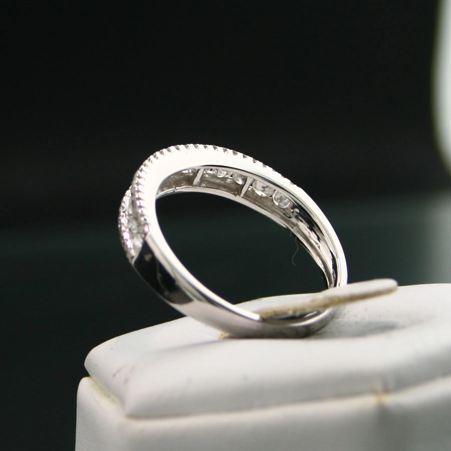 Brillant Ring Gold Petit diamond amour 0.60 ct W / SI-P1 soo hübsch