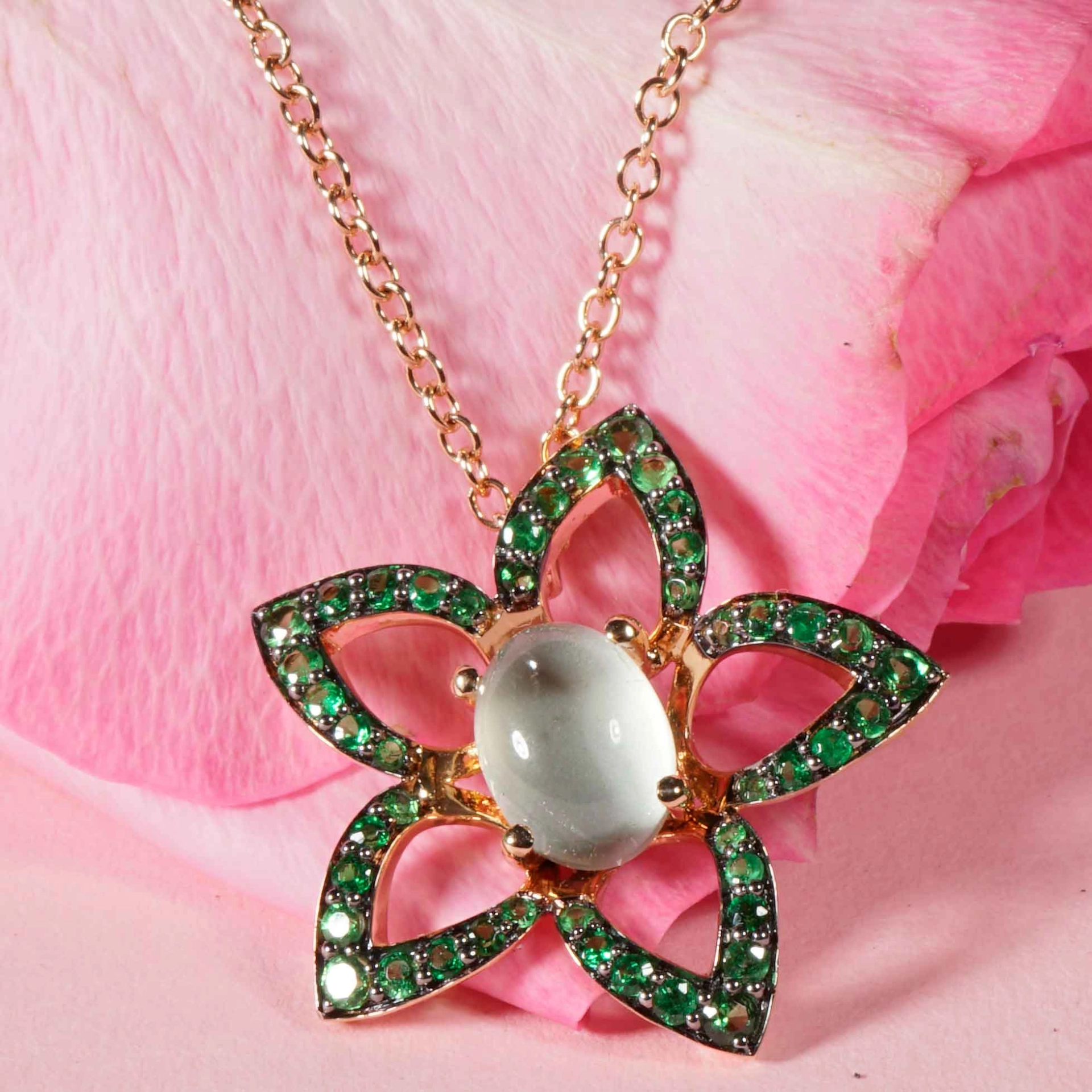 Floral Moonstone Tsavorite 18 kt Rosegold Pendant with Chain....poison green and moonlight