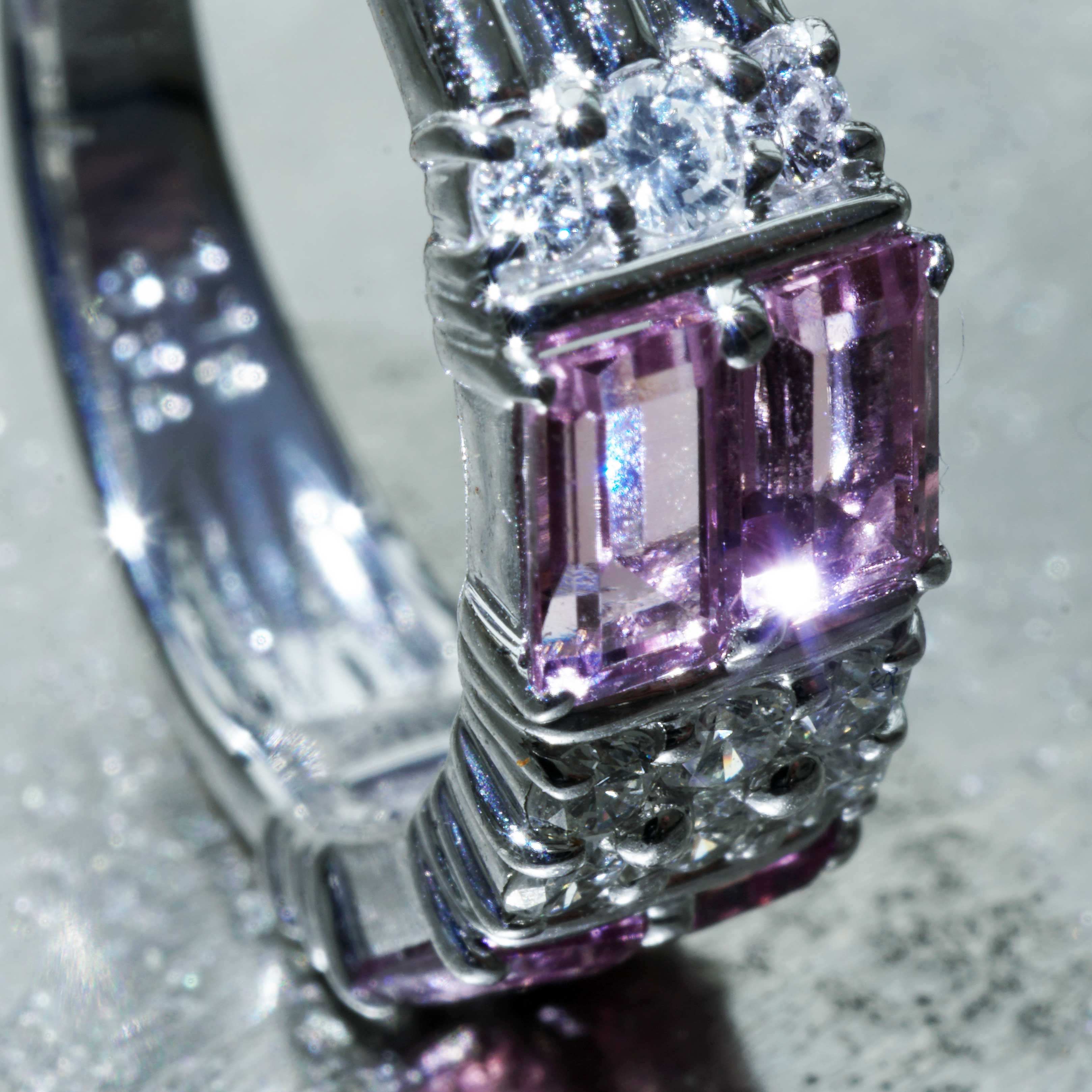 Pink Tourmaline Brilliant Ring 900 Platinum 1.18 ct 0.34 ct fancy Shape with geometric Structure