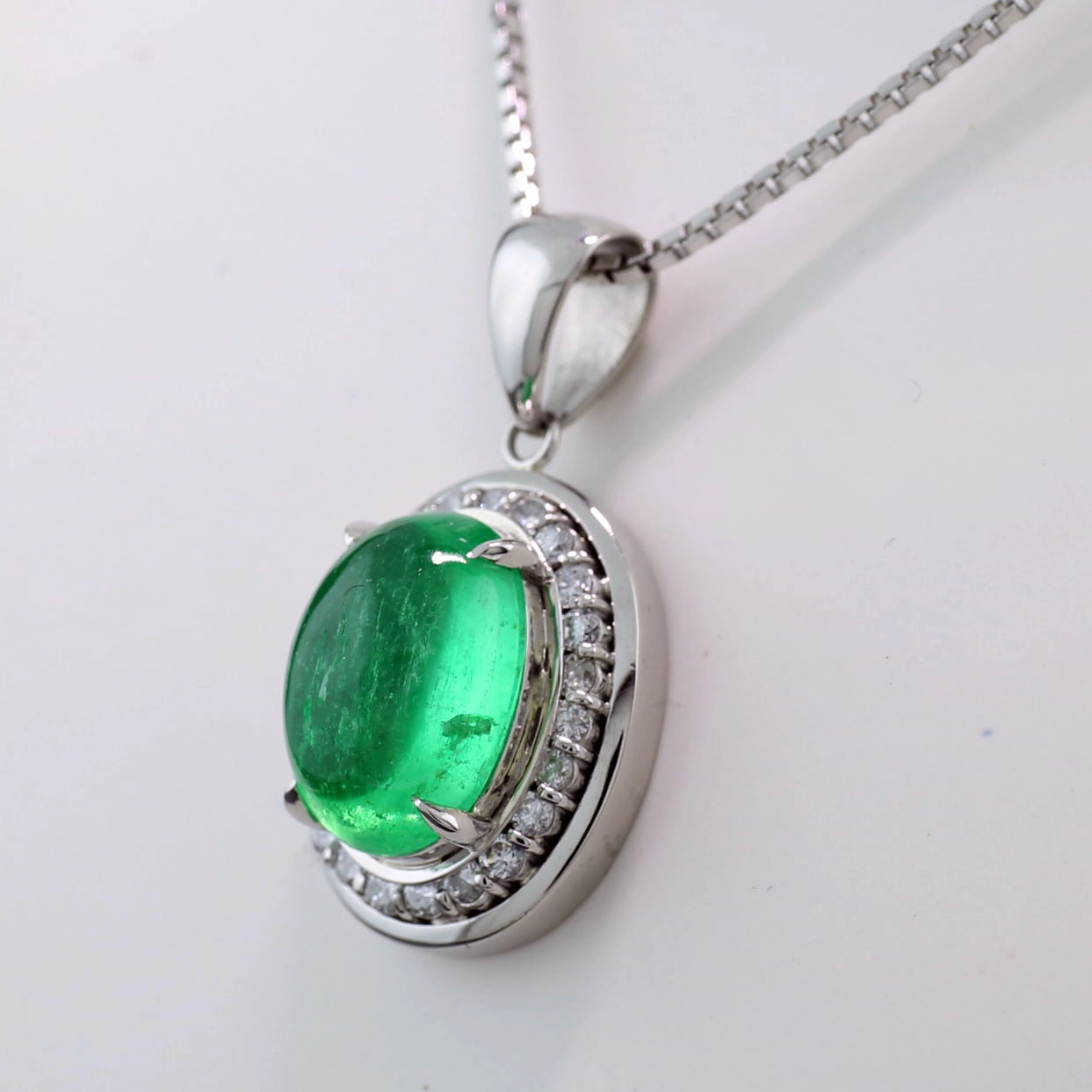 Smaragd Brillant Anhänger mit Kette  Platin  5.91 ct 0.50 ct