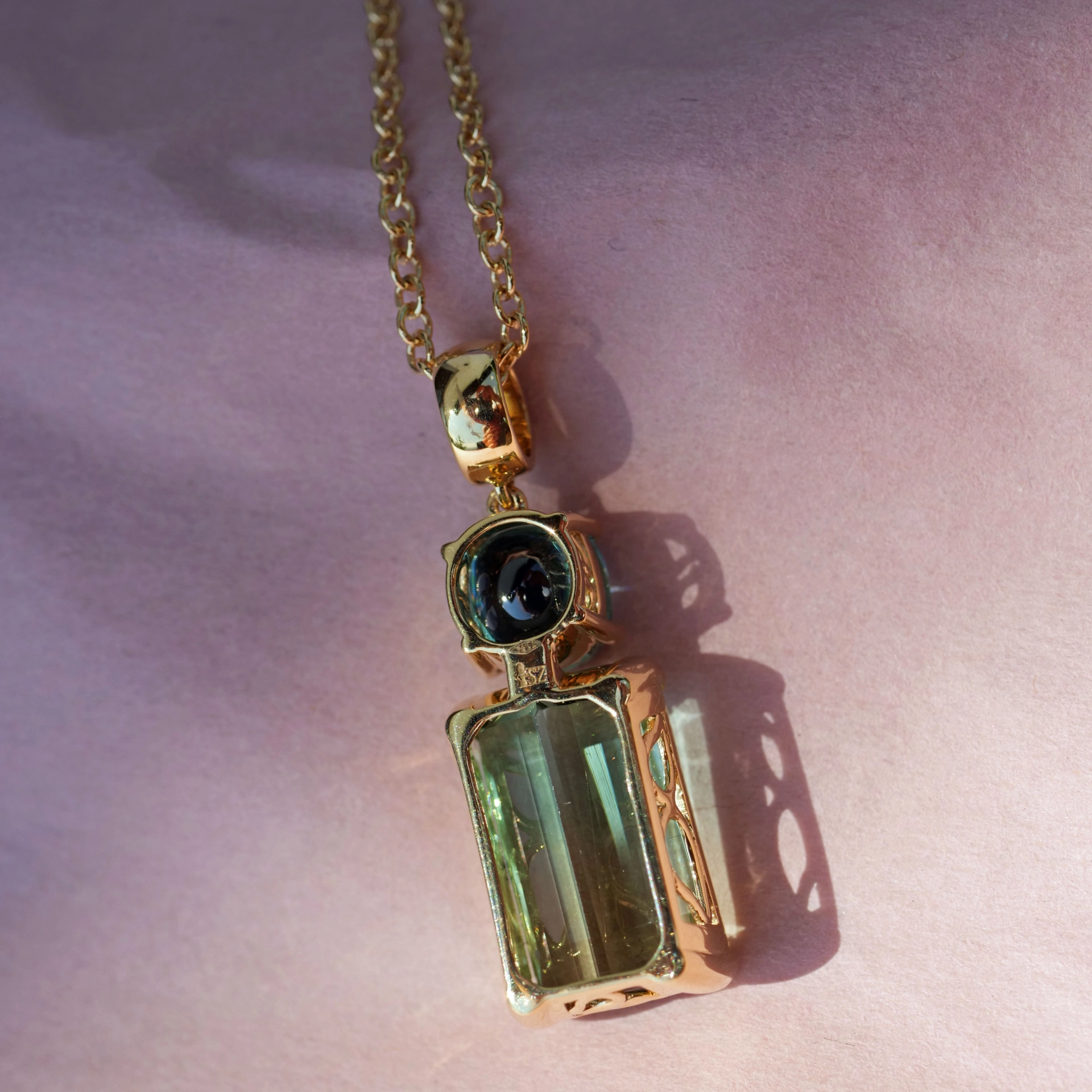 Tourmaline Zirkon Brilliant Pendant in 750 Yellow Gold blue-green Bicolor. 9.60 ct Africa/Congo