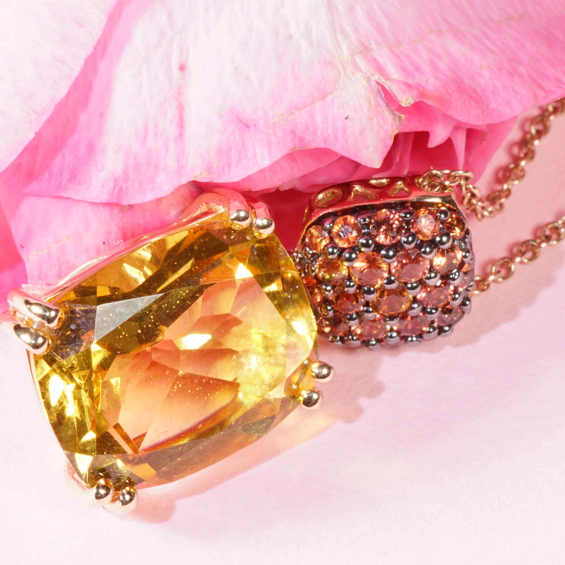 Yellow Citrin and orange Saphire Rosegold Necklace....stunning Kombination 