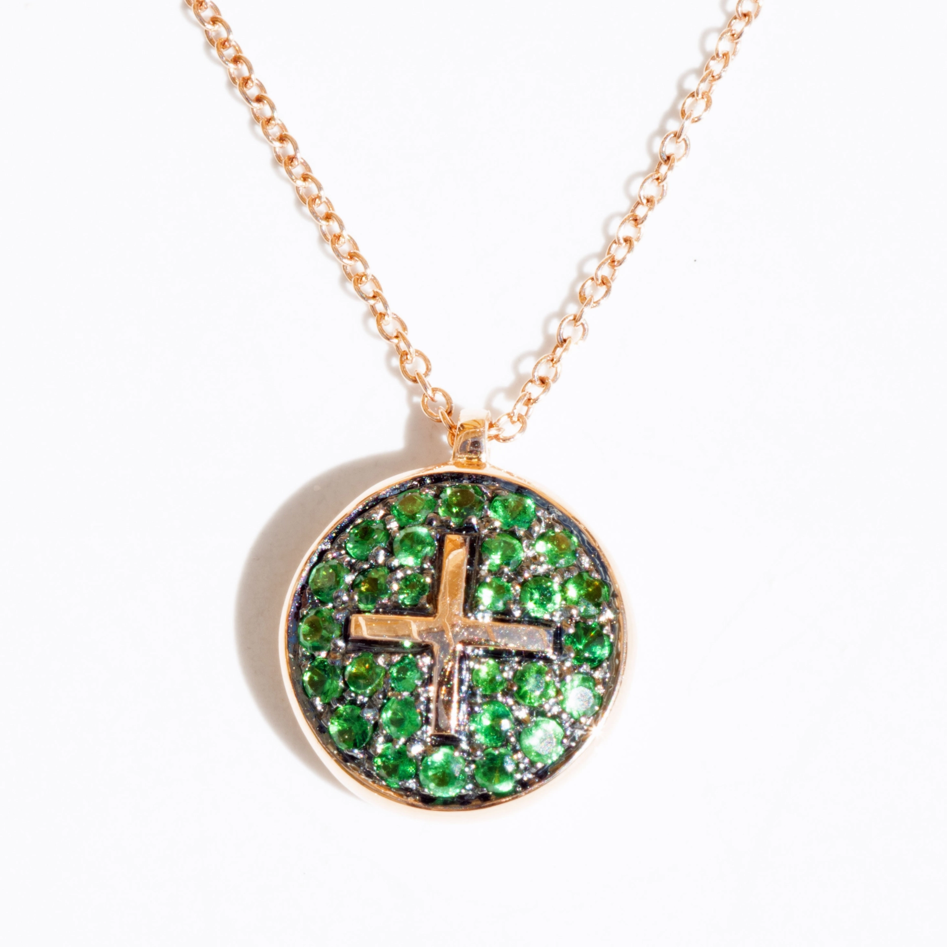 Tsavorith Cross Pendant with Chain 750 Rose Gold...what a Color