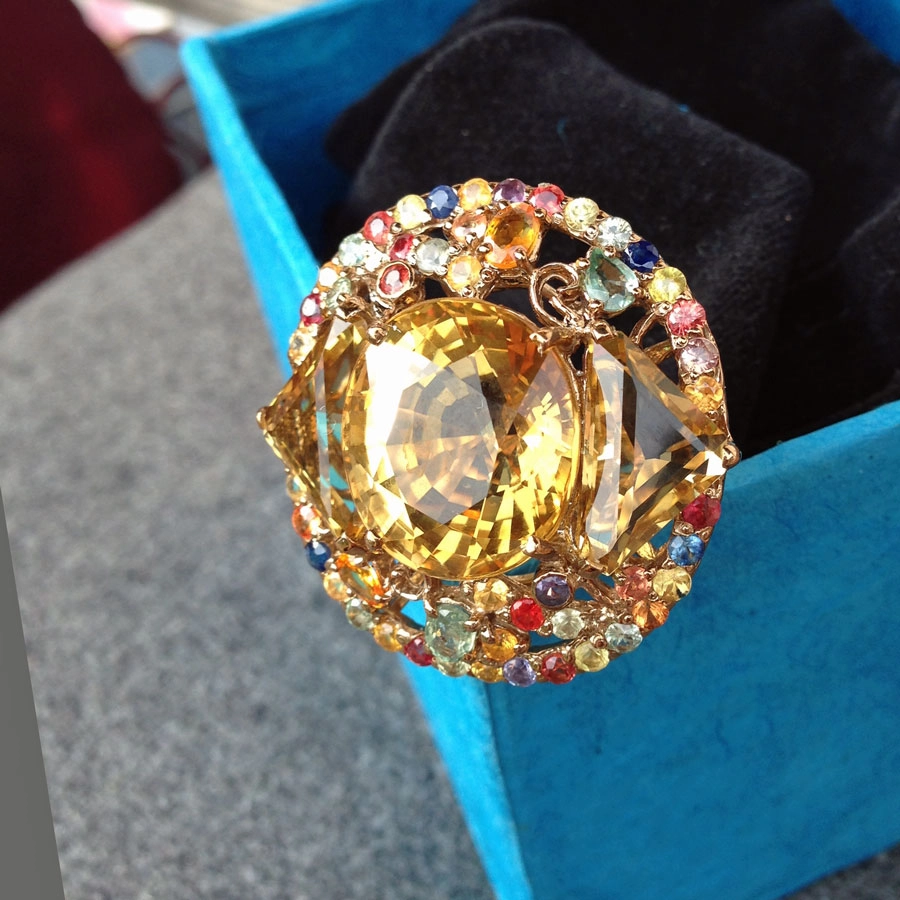 Maharadscha-Ring mit vielen Edelsteinen, Silber/rosevergoldet,