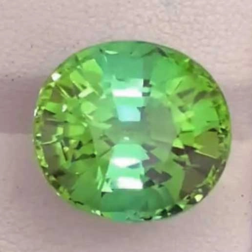 Jaba Tourmaline from Afghanistan green yellow 13.65 ct fine Color Loupeclean Investment Gemstone