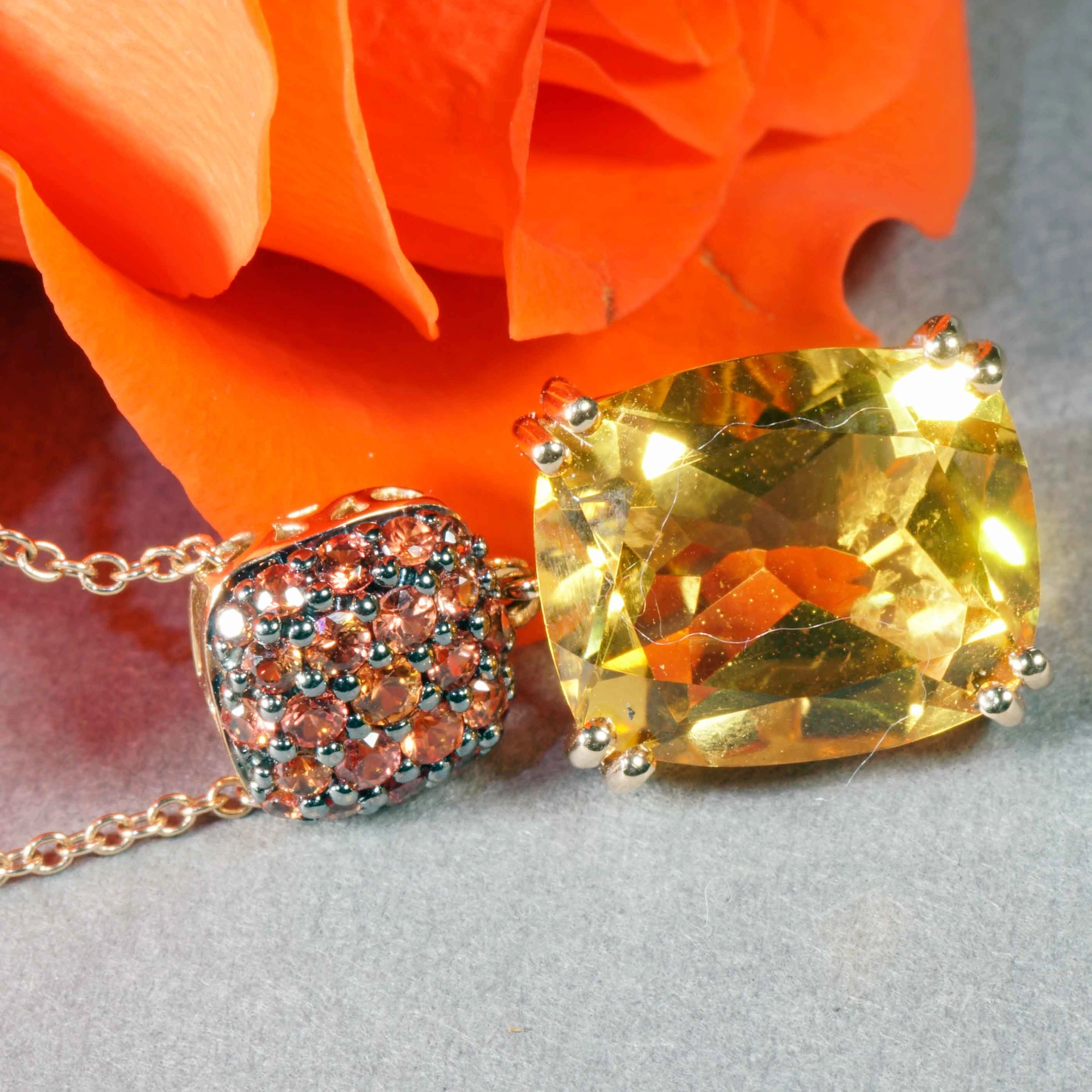 Yellow Citrin and orange Saphire Rosegold Necklace....stunning Kombination 