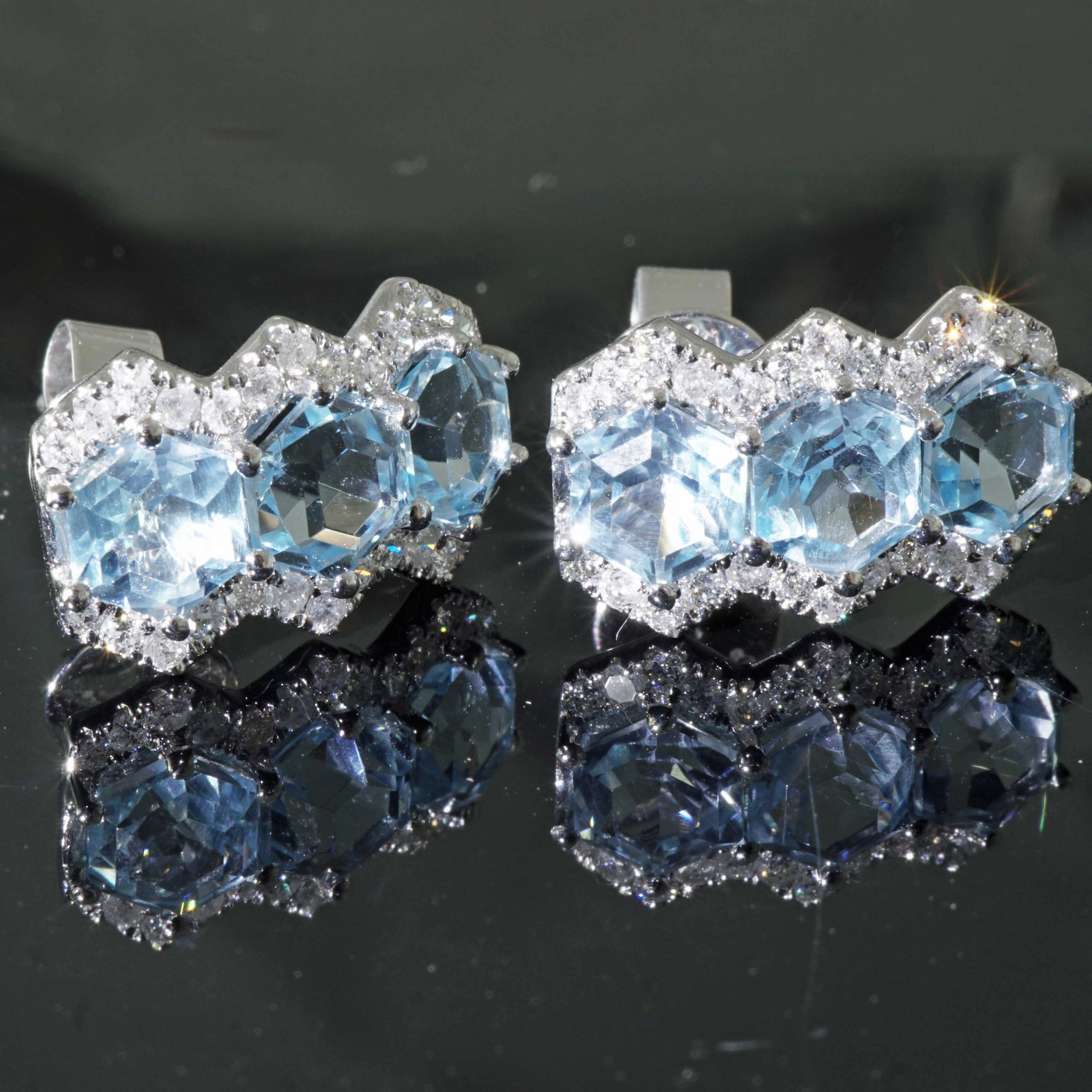 Hexagonal Cut Blue Topaz Earrings 18 kt White Gold with Diamonds