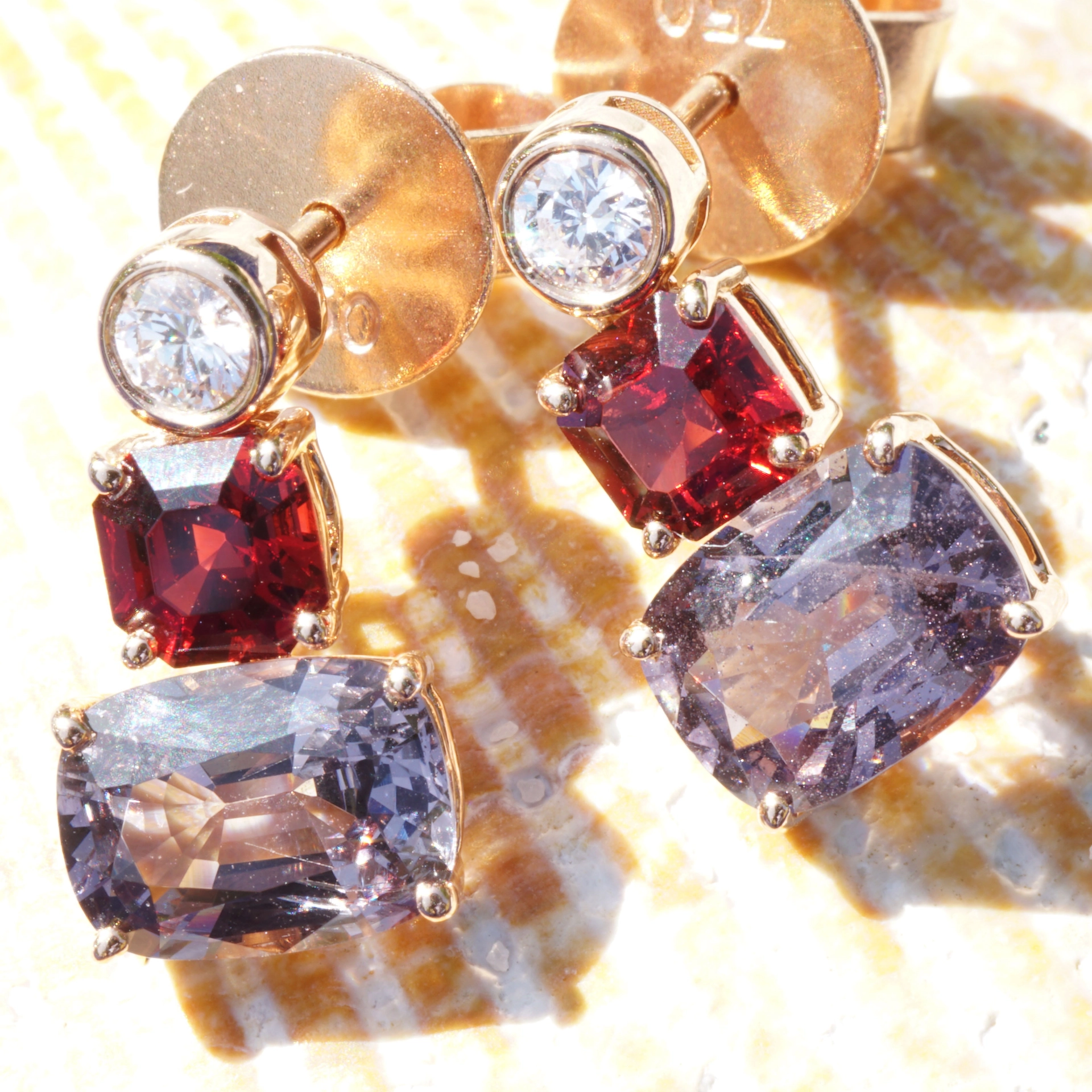Spinel Diamond Earrings from Burma...Red and Grey-violet 18kt Rosegold