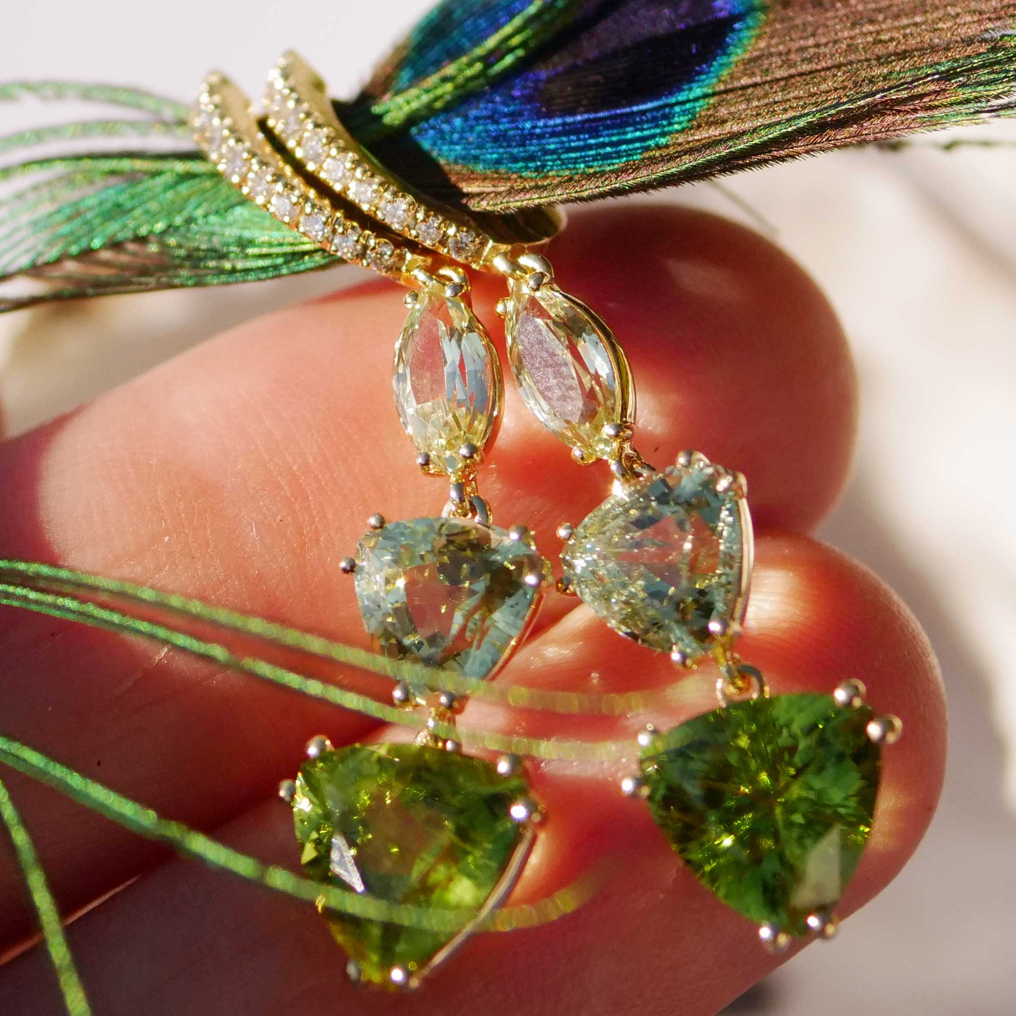 Chrysoberyl Tourmaline Peridot Brilliant Drop Earrings 750 Yellow Gold 10 ct AAA+... unbelievable, fragile play of colours