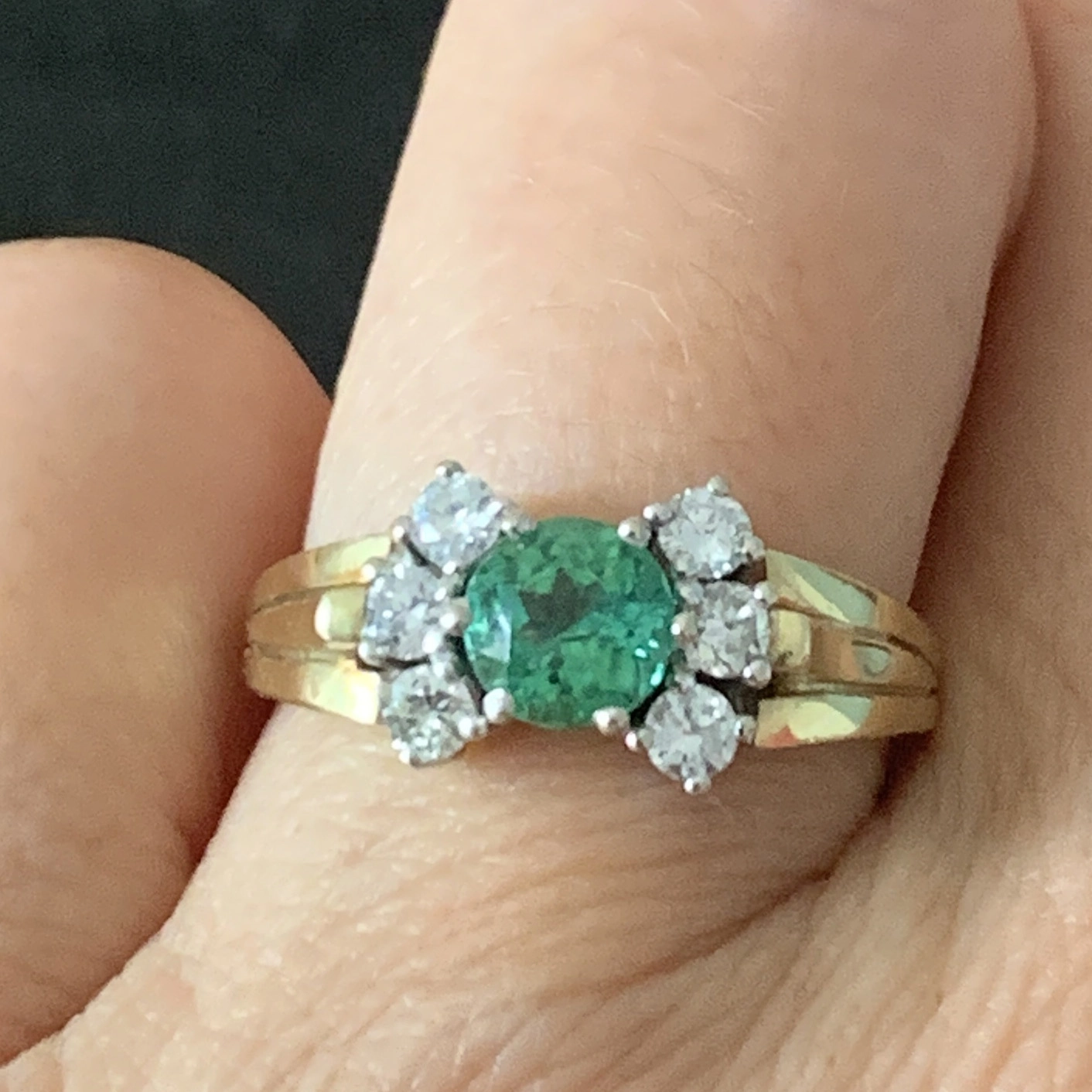 Smaragd Brillant Ring 585er Gelbgold 0.48 ct 0.60 ct AAA+ leuchtend 5,4 Gramm