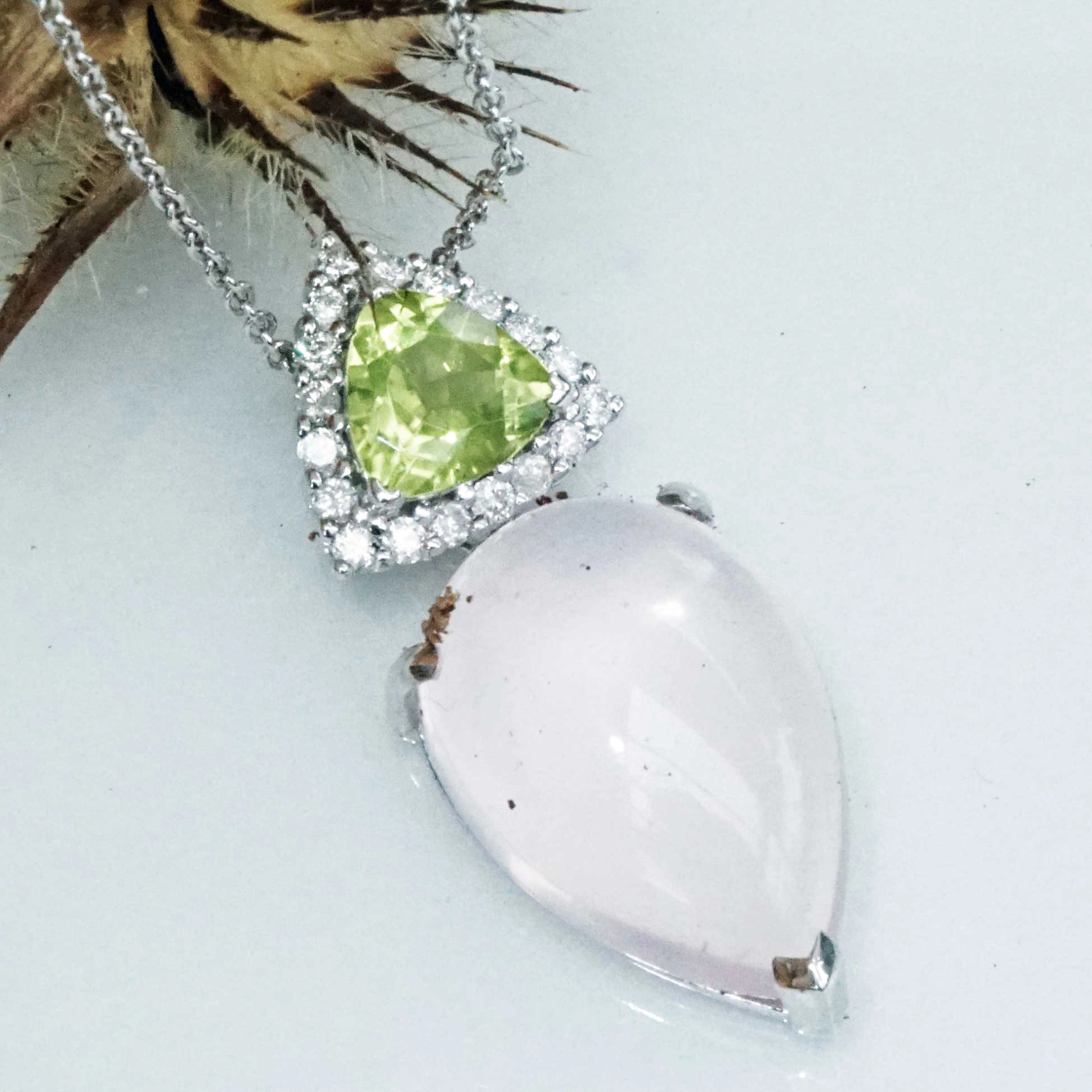 Rose Quartz Peridot Pendant with Chain 18 kt White Gold...lovely pastelcolor