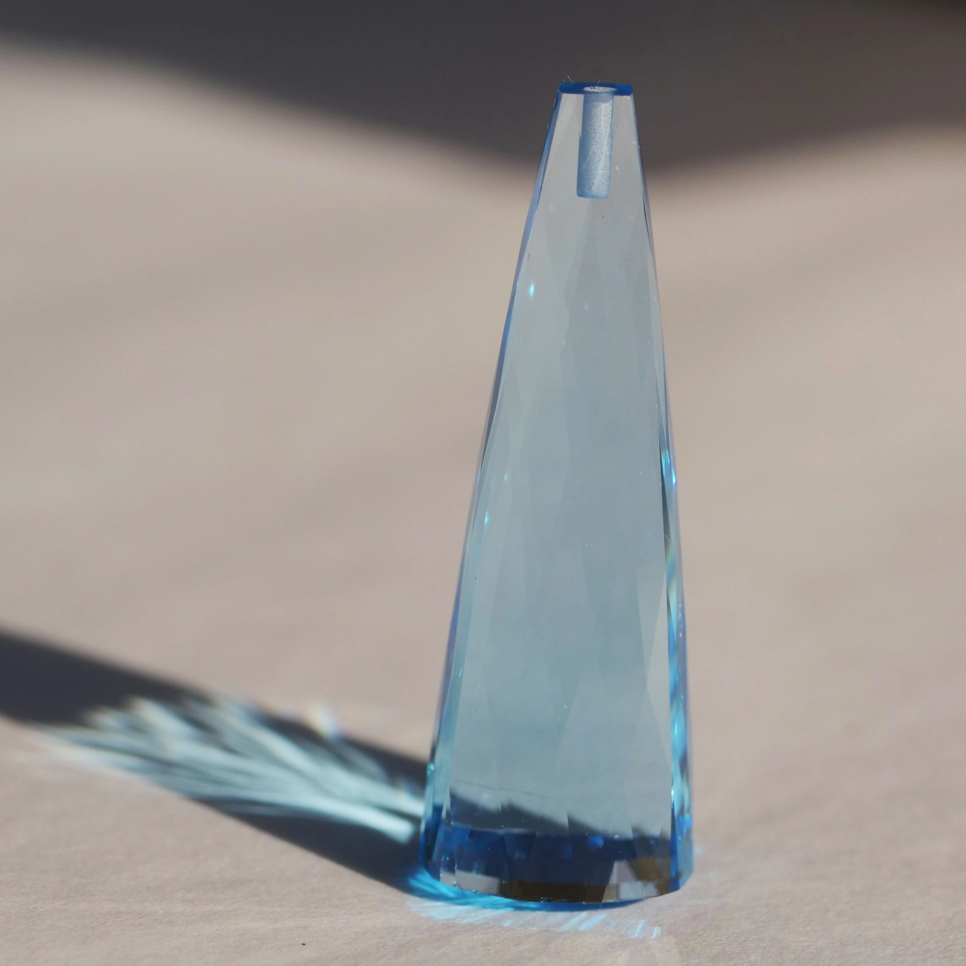 Bluetopas Tear Drop Swiss blue 28 ct very special