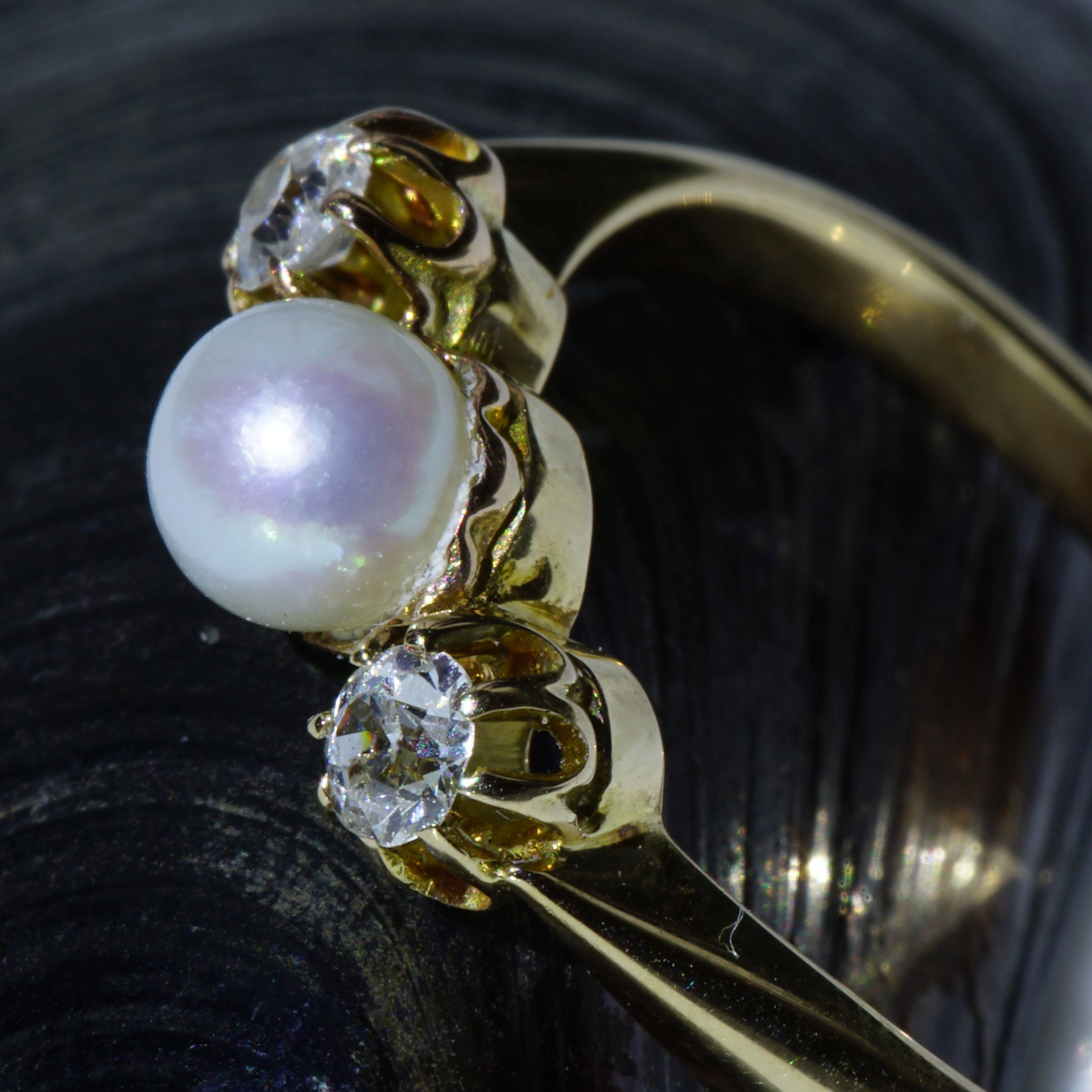 Oldcut Diamond Pearl Ring 14 kt Gold...about 1910