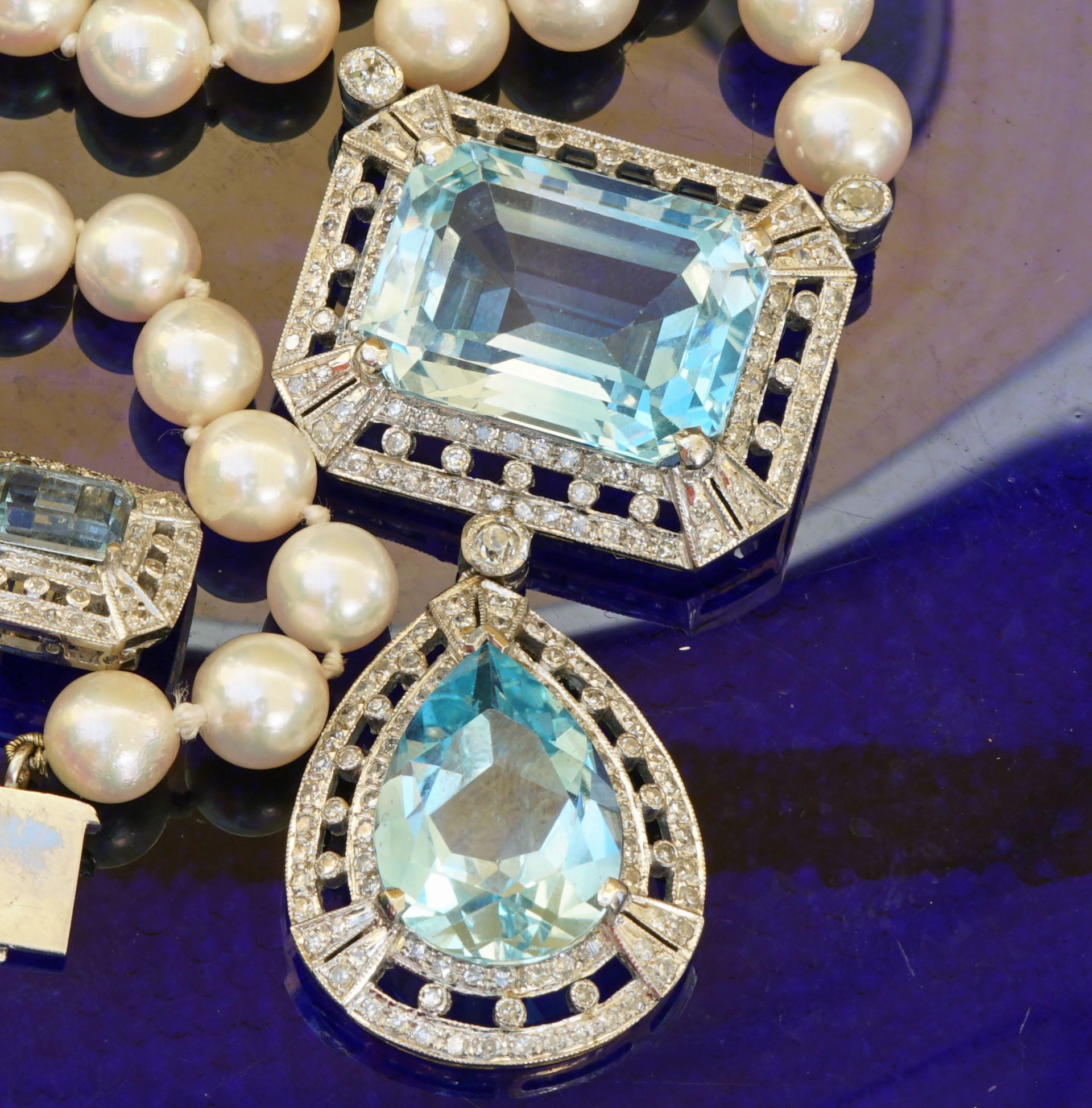 Blautopas Brillant Collier mit Akoya Zuchtperlen 750er Weissgold....ein PRACHTCOLLIER