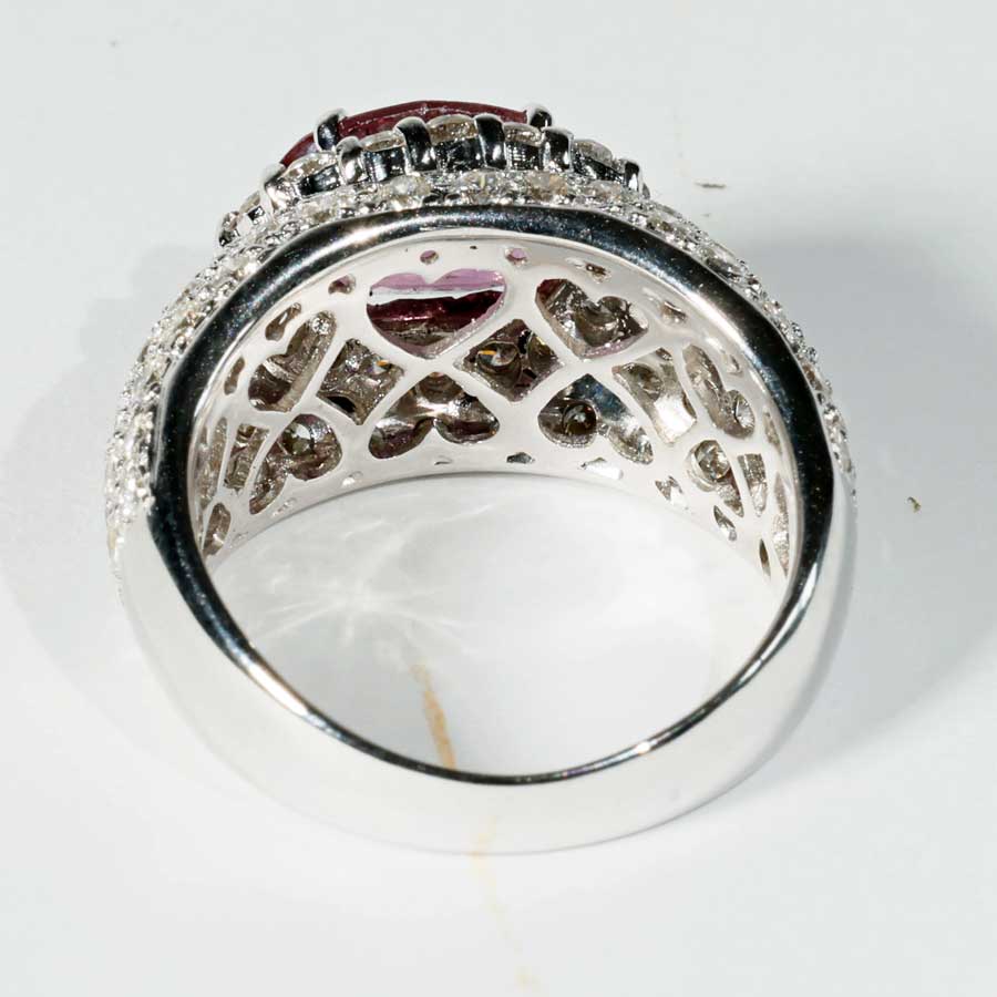 Ring sapphire brilliant 2.50 ct 1.76 ct so big and so vivid pink... TW VS 750 white gold