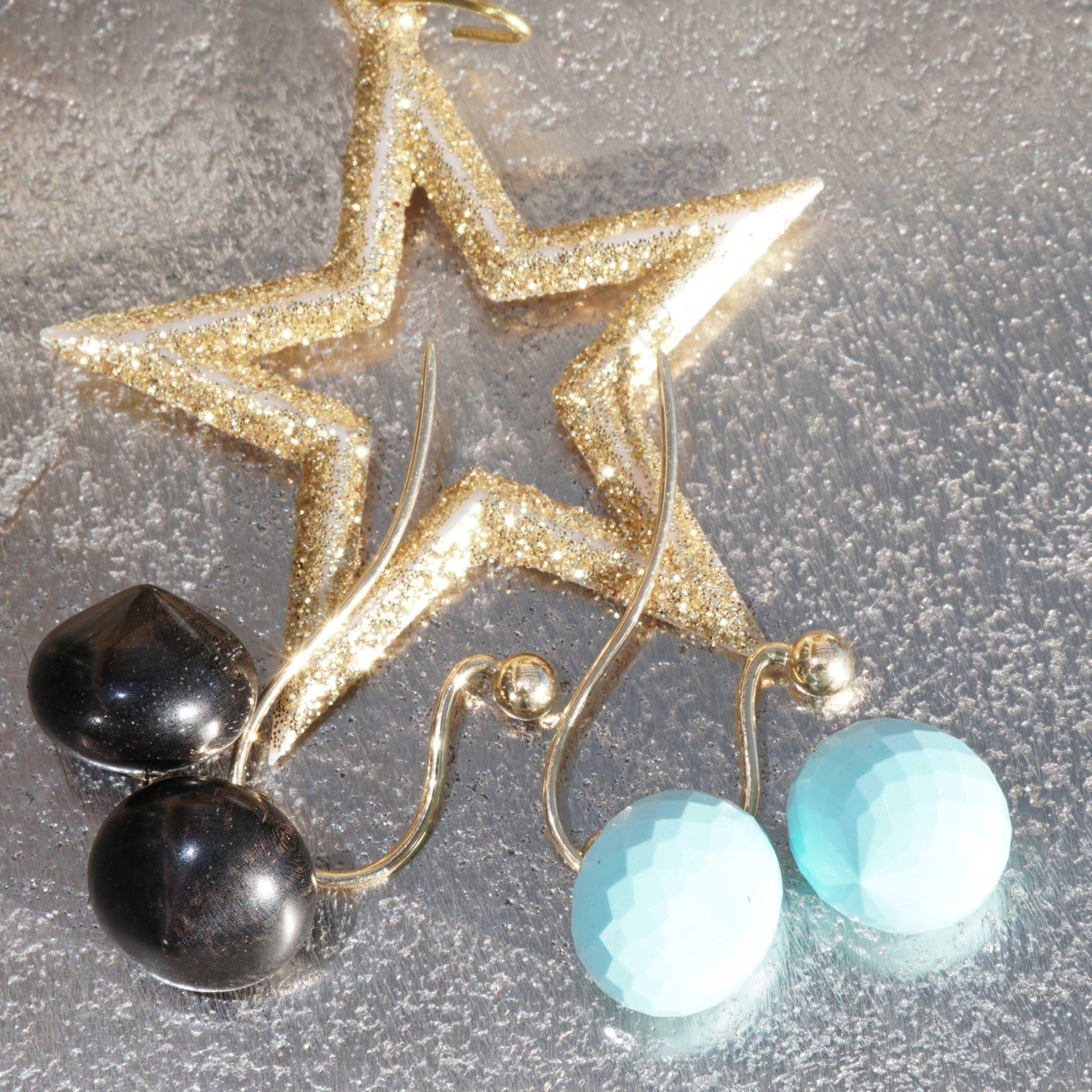Earrings with detachable pendant ....a Beginnung of Earring Mania Wood and Turquoise