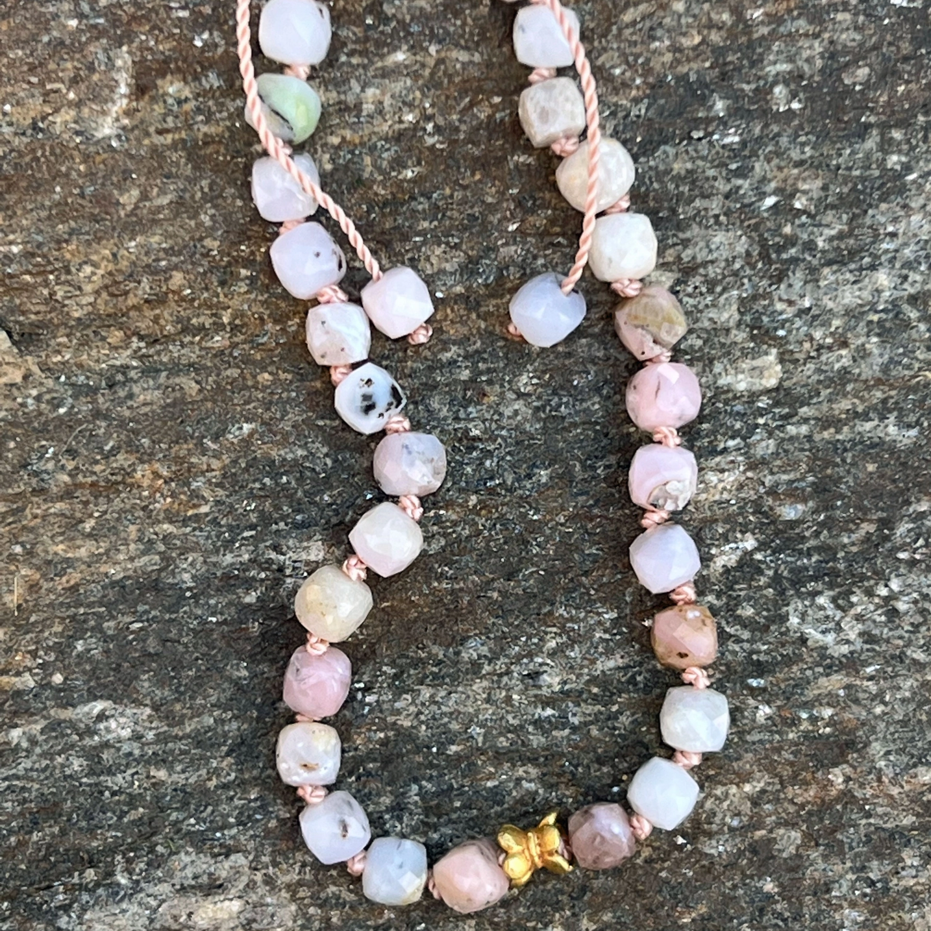 Andenopal Bracelet..900er Finegold ...so pretty