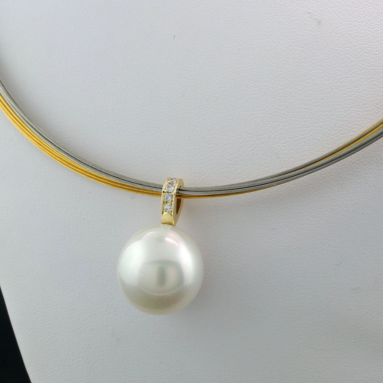 Südsee Zuchtperl Brillant Anhänger 750er Gelbgold 17 x 18 mm