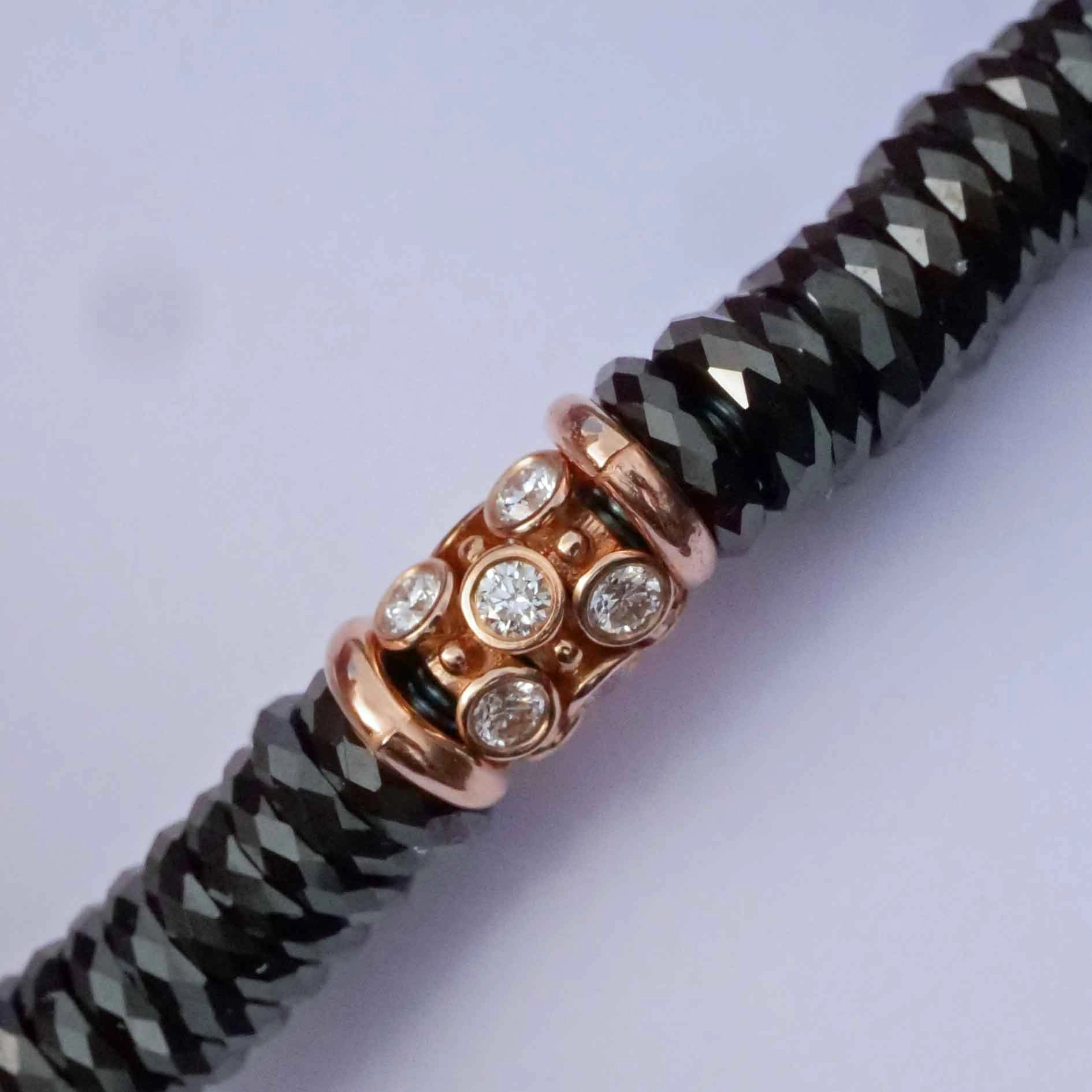 Ceramic Brilliant Bracelet from the popular Loop Kollektion Silhouette Bentner Germany
