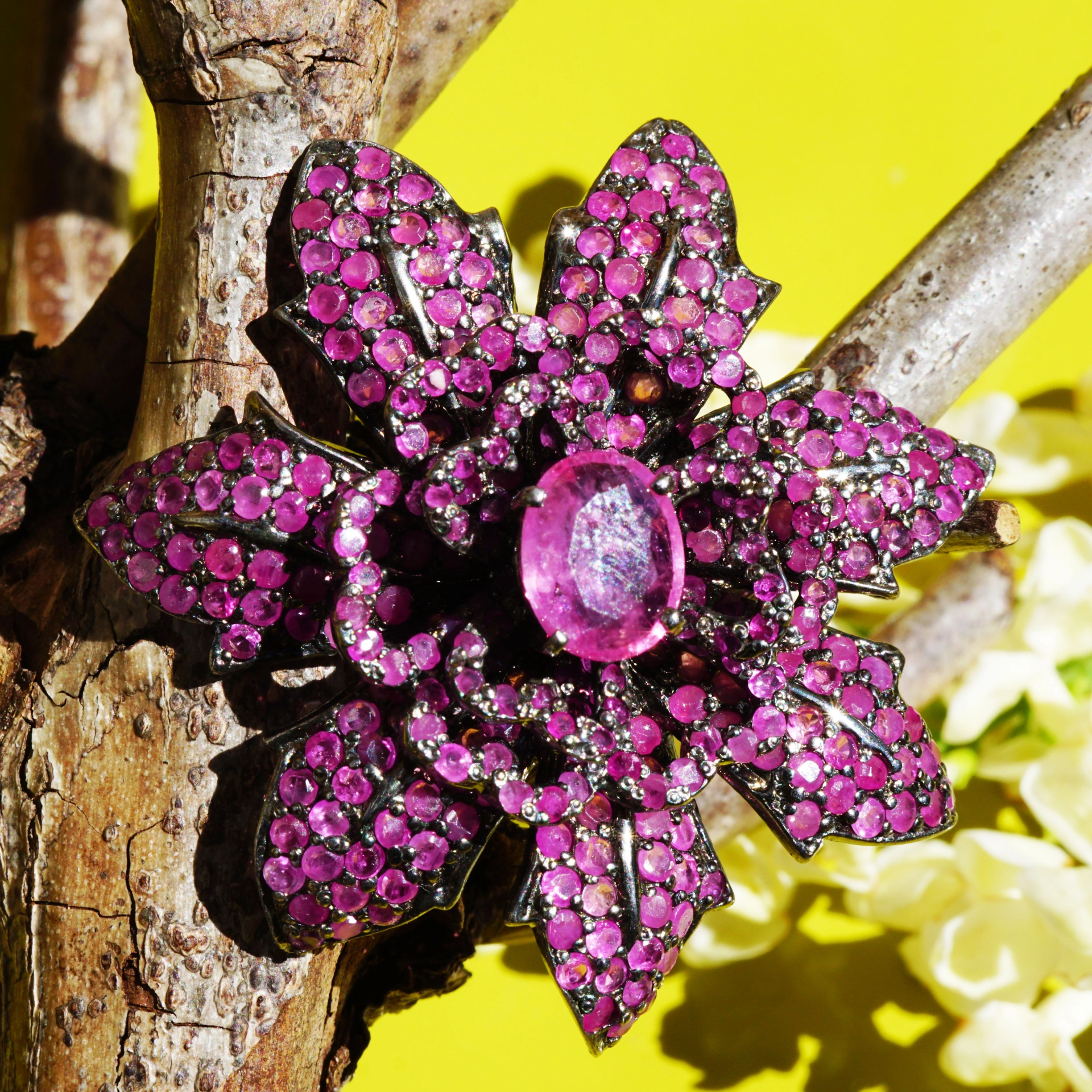 Blüten Rubin Ring 925er Silber 43 x 44 mm .....der Schmuck Pop Star....