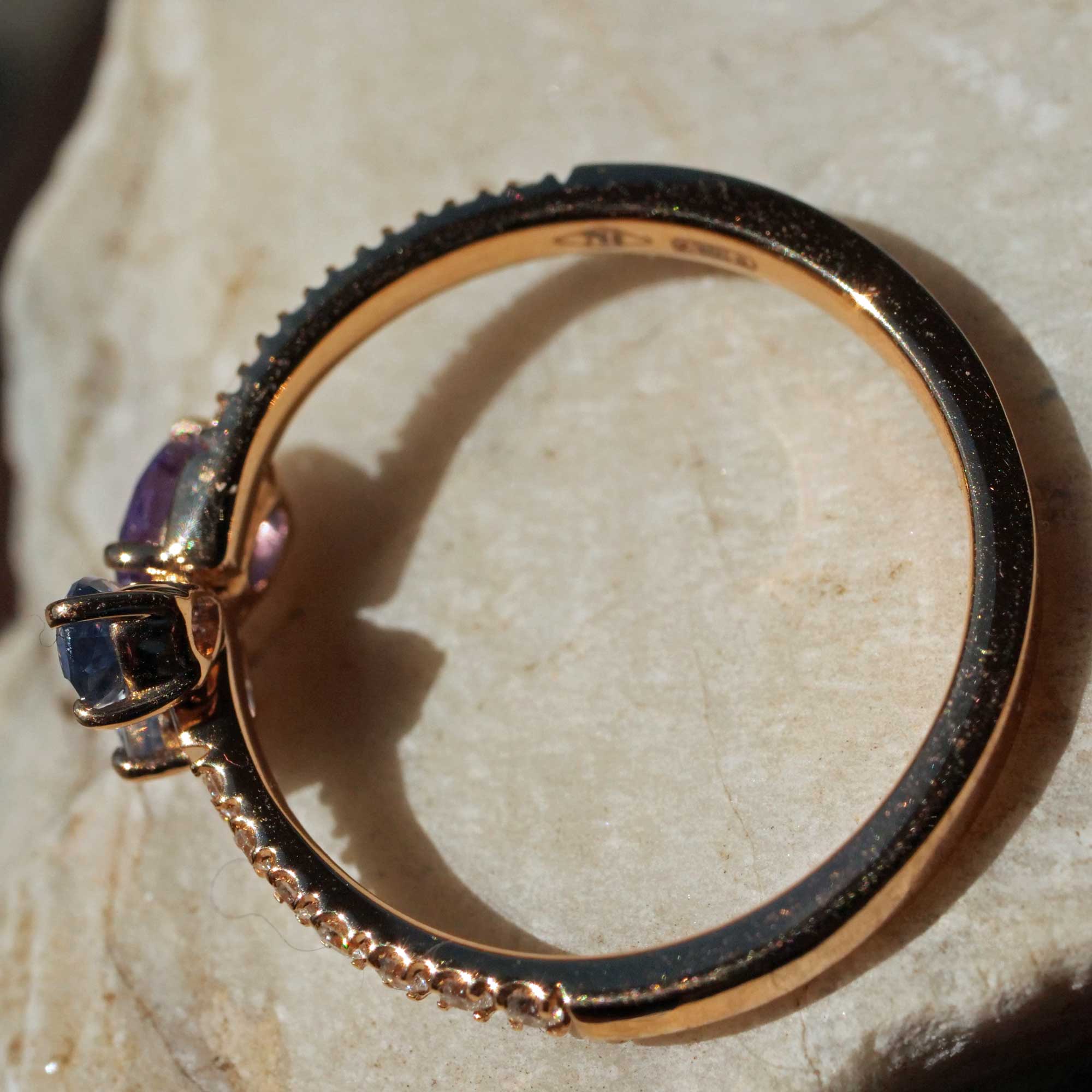 Cool colored stone jewelry I sapphire brilliant ring in 750 rose gold 0.95 ct 0.17 ct TW VS made in Italy