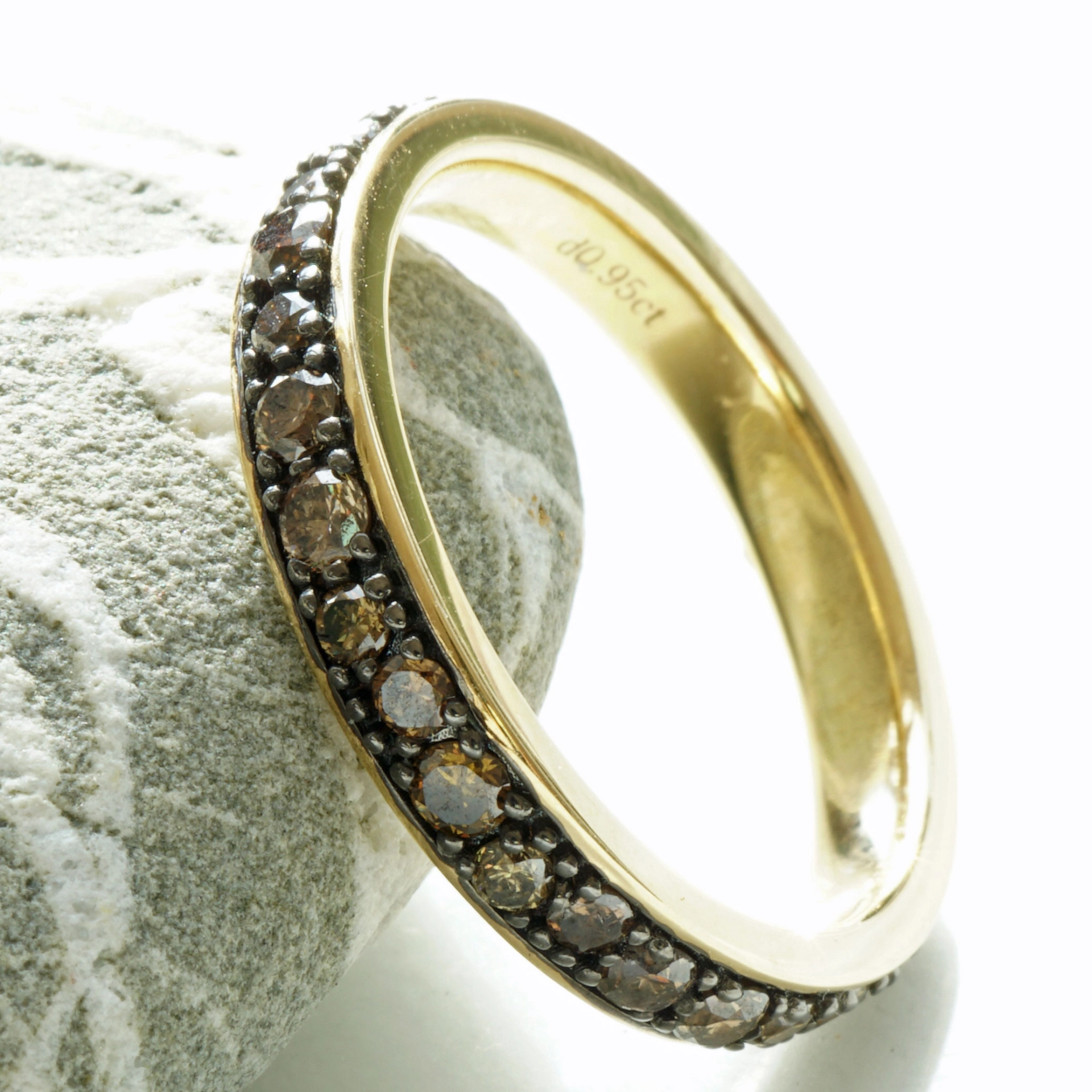 Memory Ring Yellowgold 18 kt Brown Diamonds Wonderful