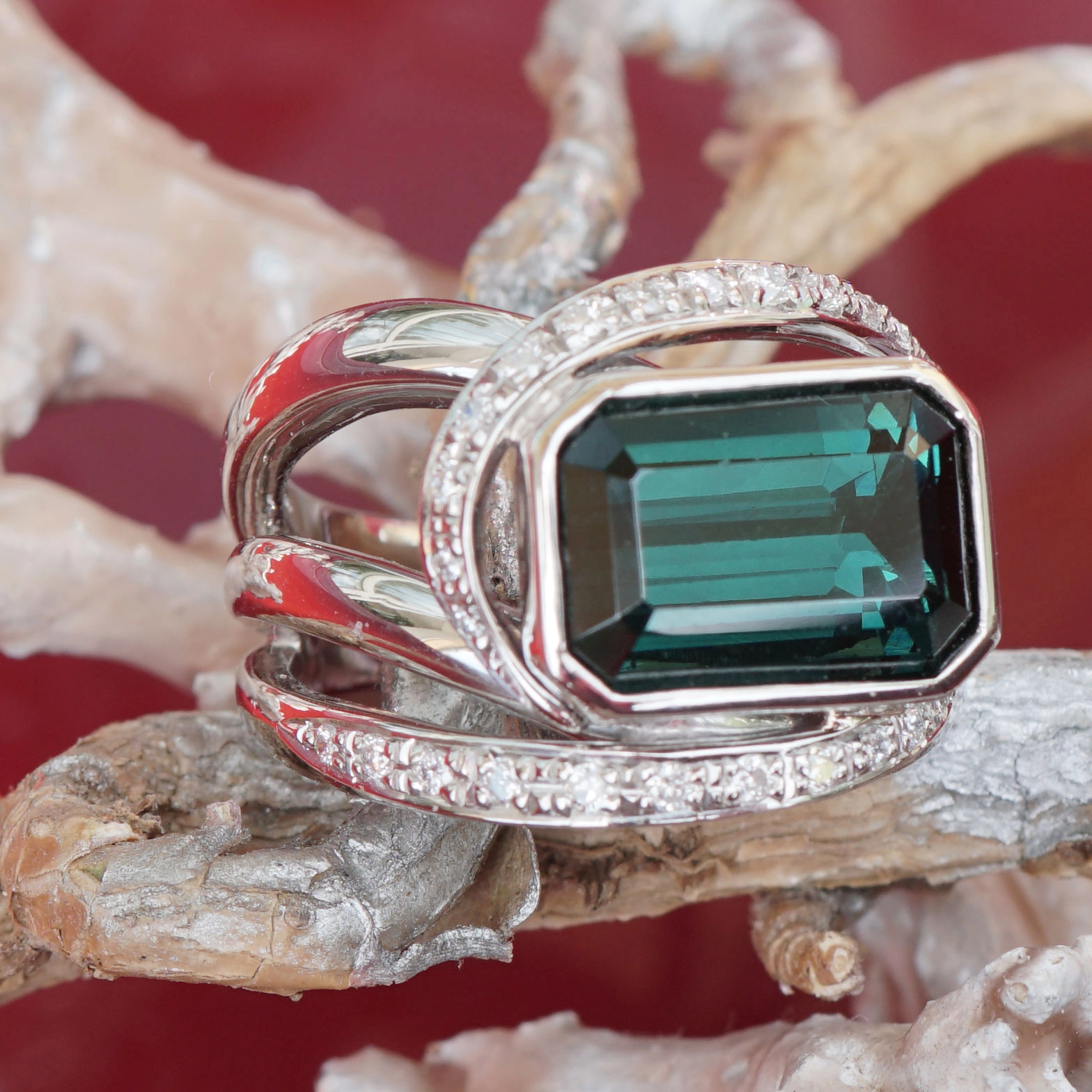 Ring 4.40ct 0.26ct COOL Indigo GREEN W/ VS 900 Platinum