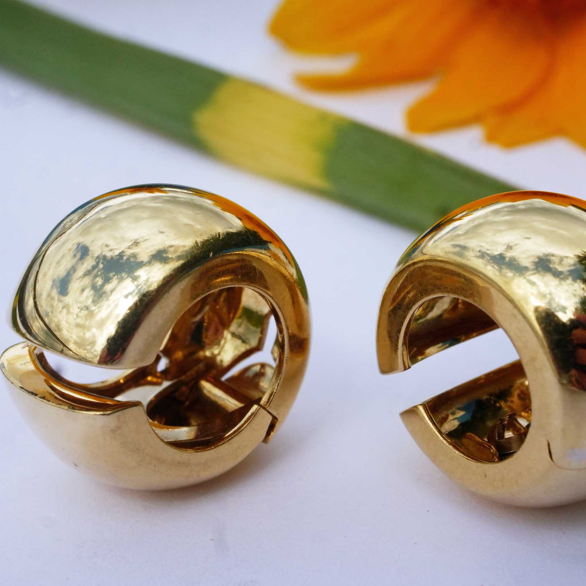 Hoop Earrings without Pin 750 Yellow Gold 13.2 Grams heavily polished ideal for Ear Piercing Refusers