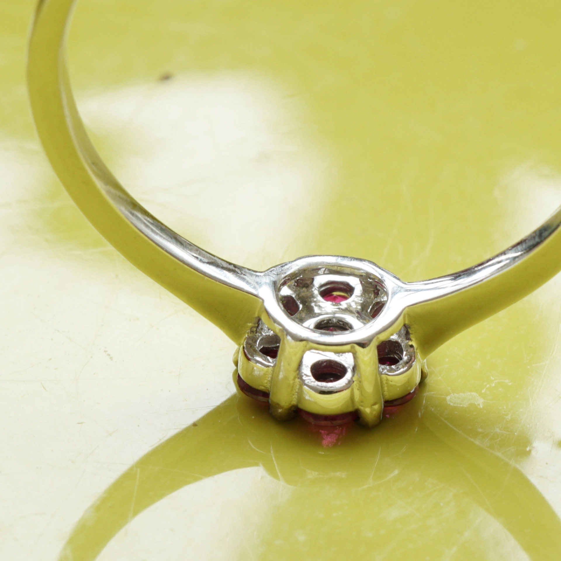 Rubin Brillant Ring 0.32 0.07 ct W-TCR / SI-P 750er Gold Burmafarbe hot