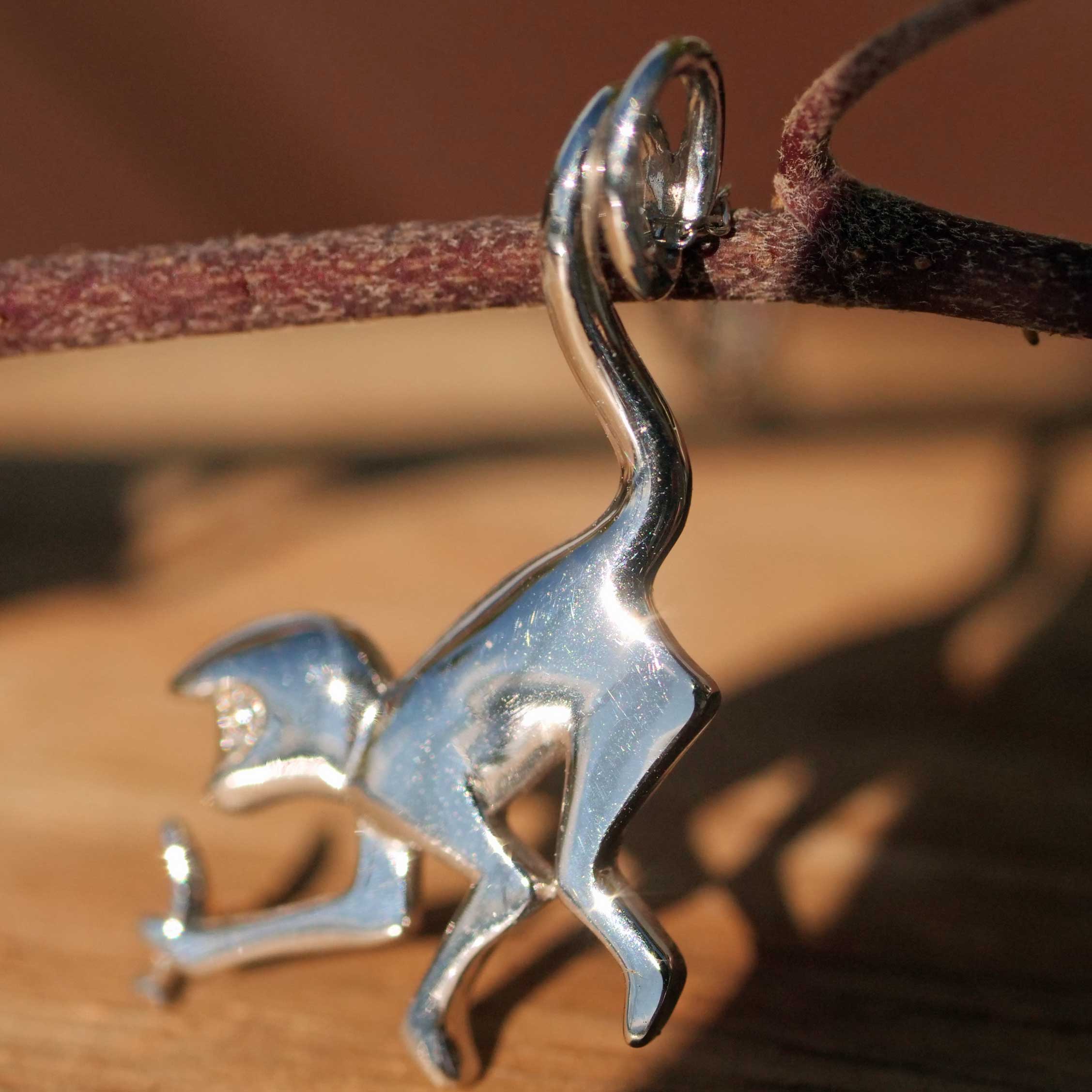 Monkey with Banana Pendant 750 White Gold Diamond 0.03 ct with Chain 37 x 15 mm 2.5 grams