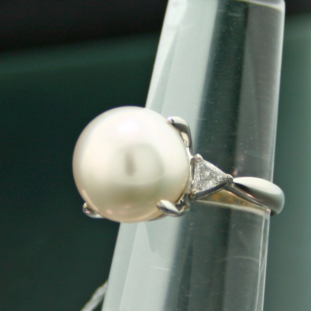 Südsee-Zuchtperl-Diamant-Ring, 900er-Platin,
