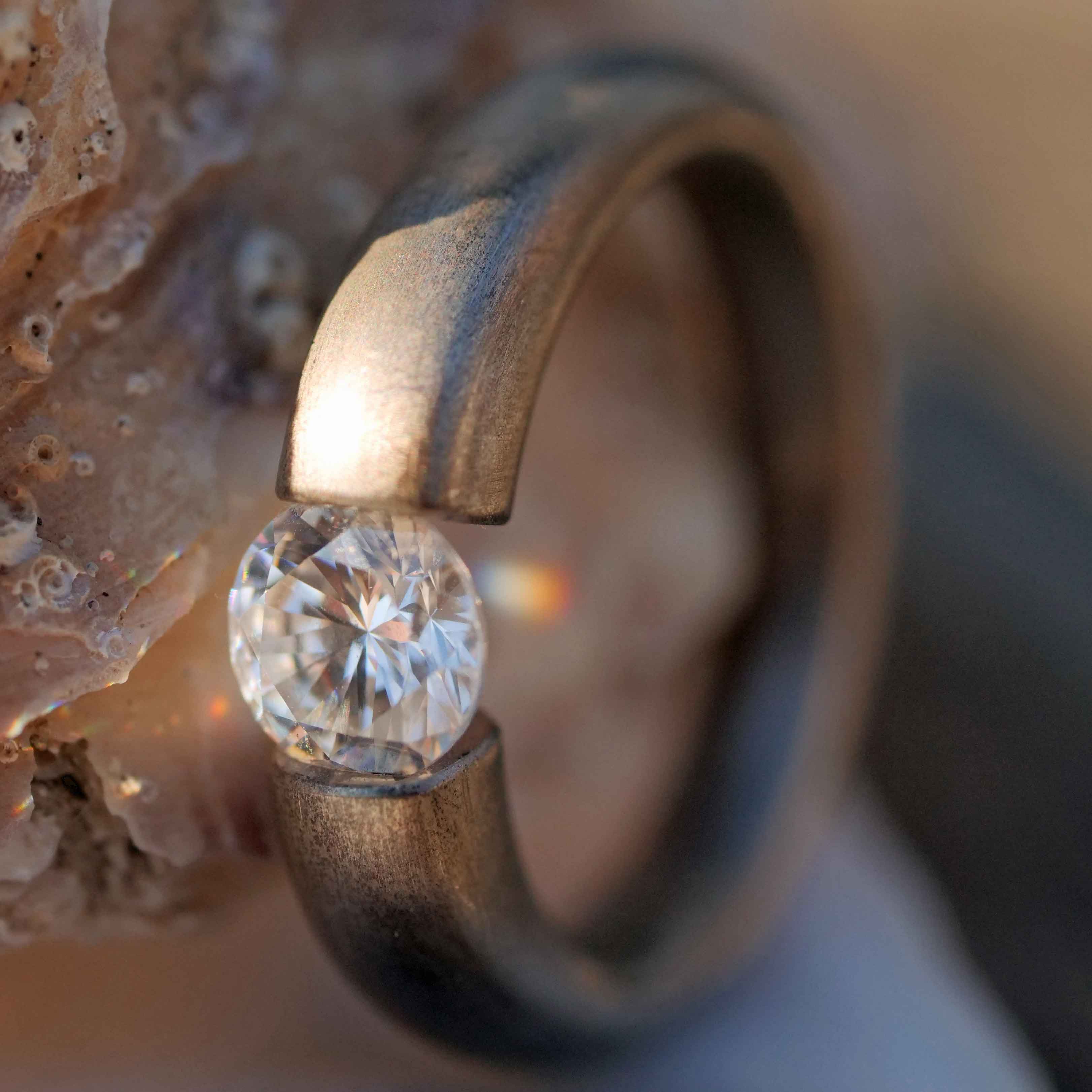 Niessing 0.50 carat zirconia tension ring 925 silver gray matt mint hallmarked as good as new