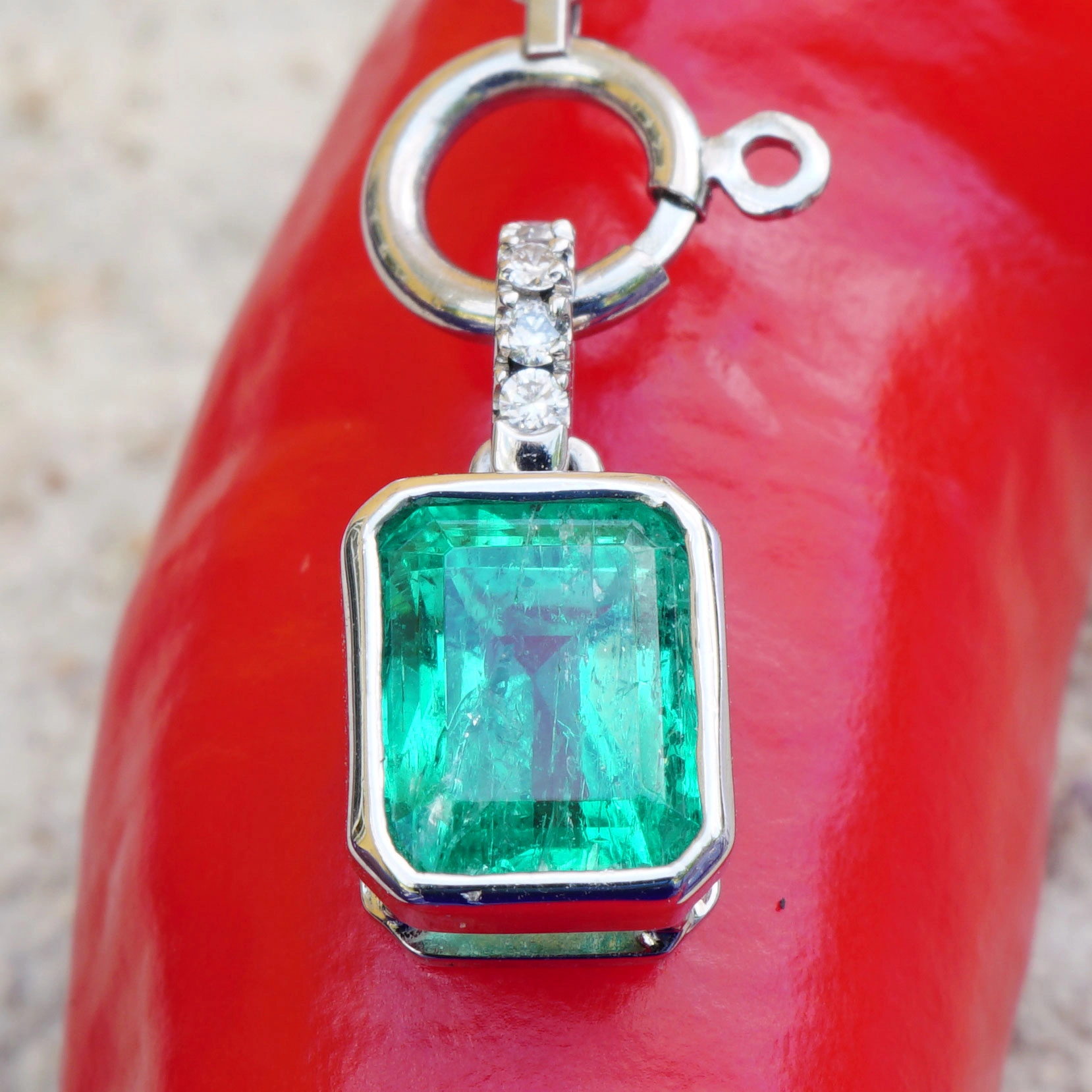 Emerald Pendant Platinium  1.07 ct ..real Colombians are fun