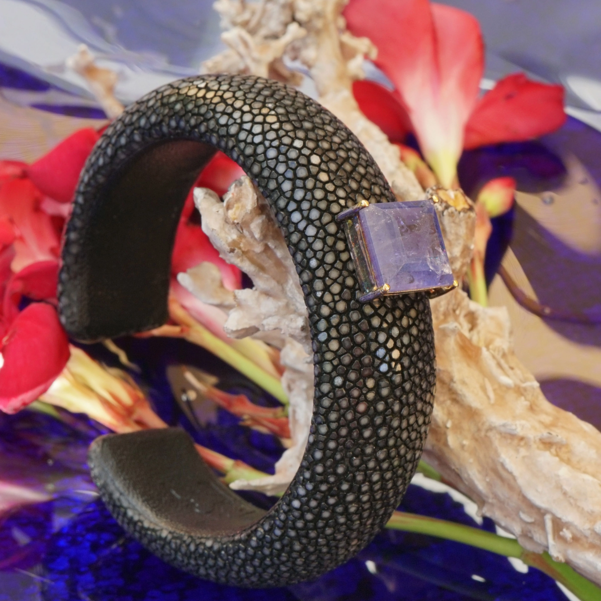 Tanzanite Bracelet 925 Silver/Gold Stingray Leather