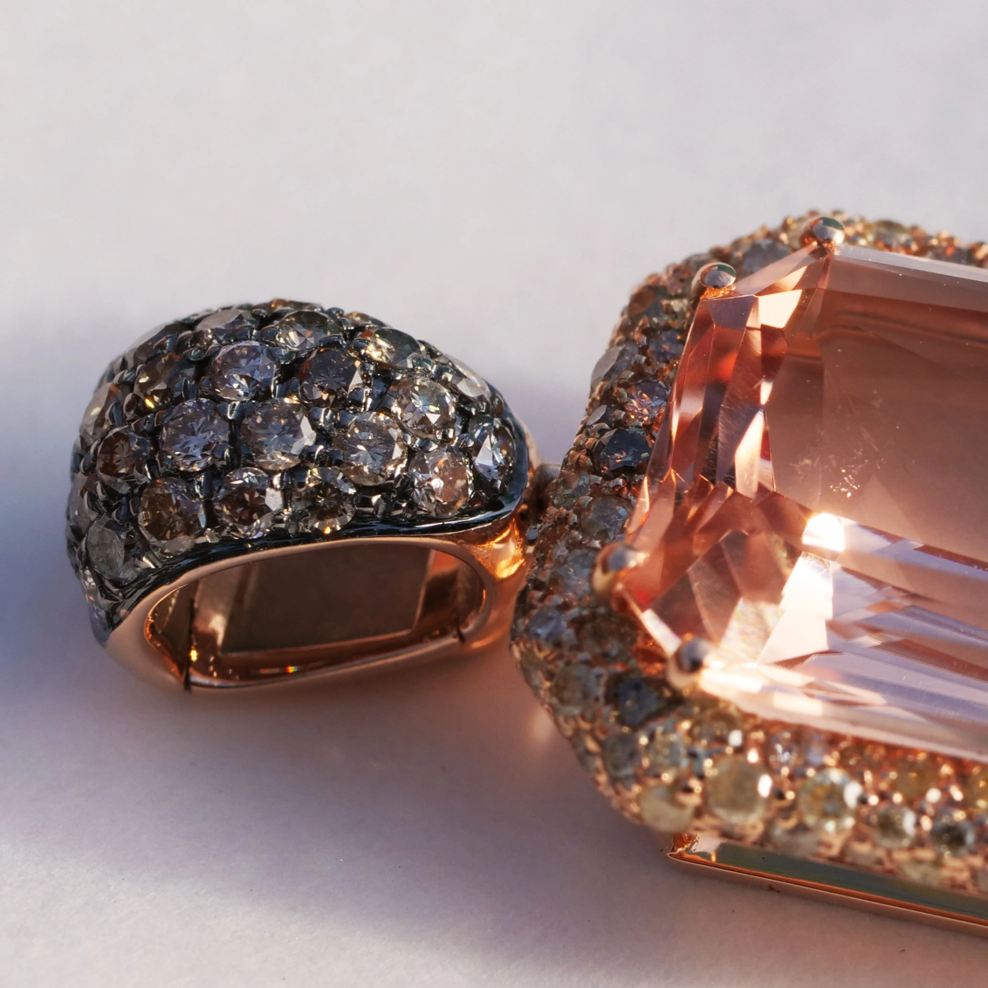 Morganite Diamond Pendant Rosegold 18 kt....wonderful 15 Carat Gem